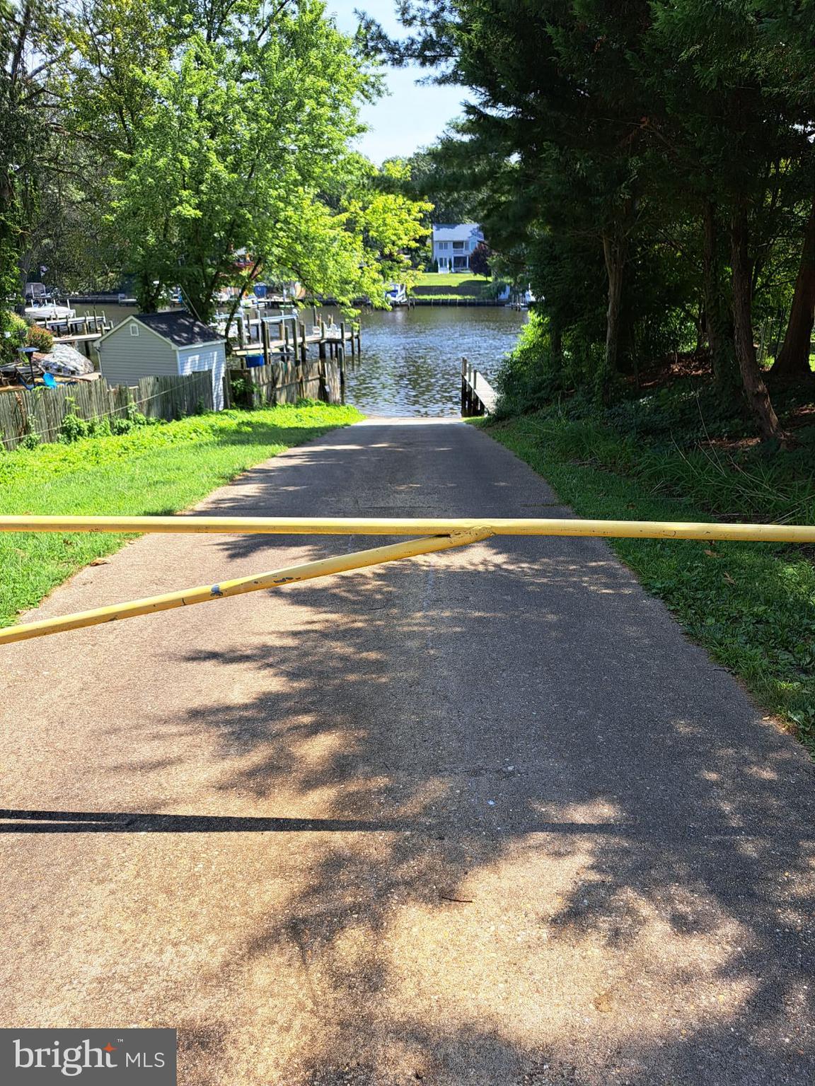 UPPER MAGOTHY BEACH - Residential