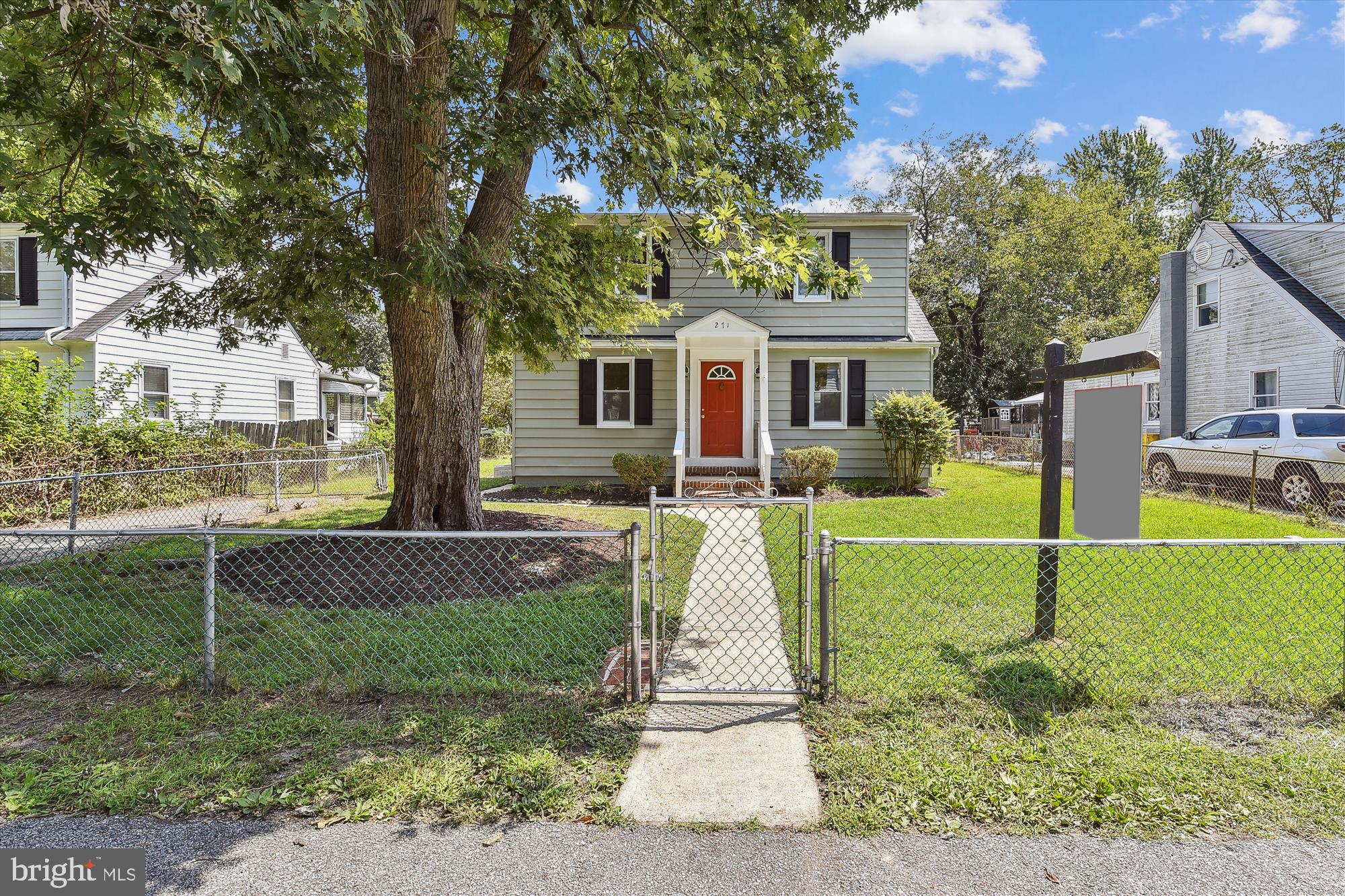 UPPER MAGOTHY BEACH - Residential