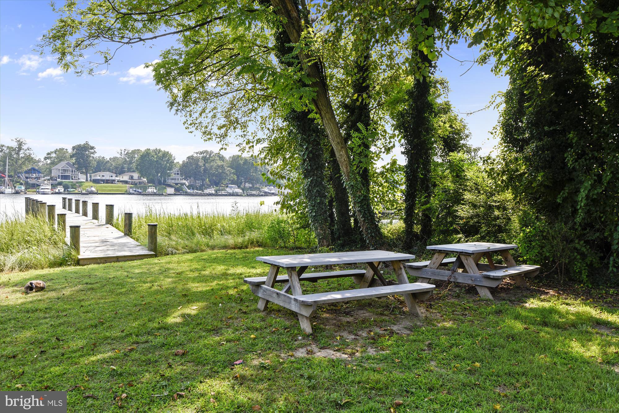 UPPER MAGOTHY BEACH - Residential