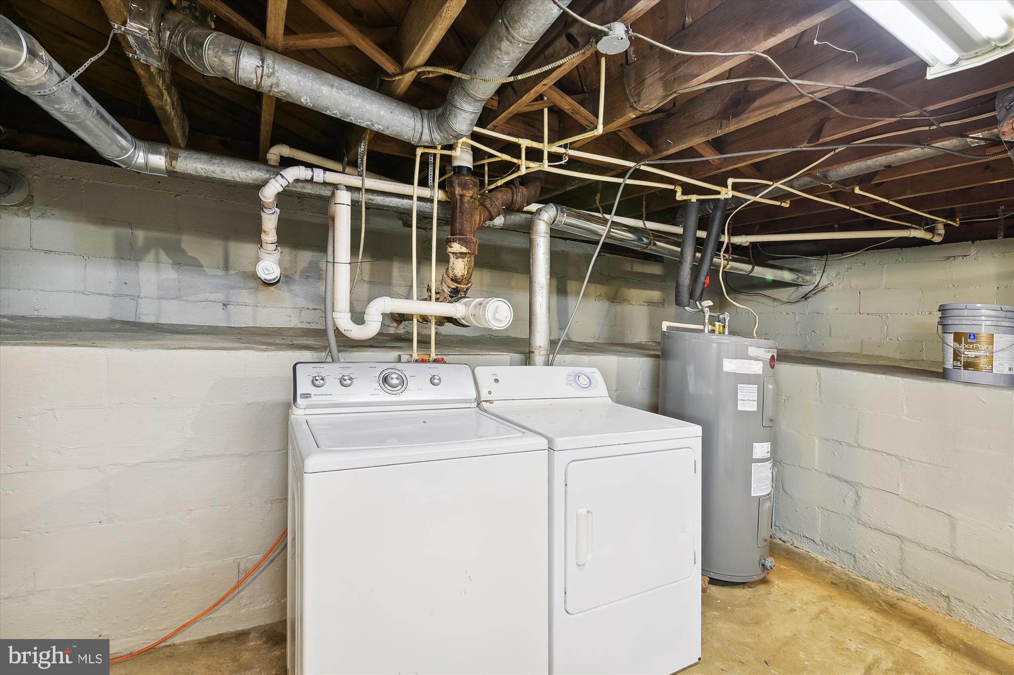 UPPER MAGOTHY BEACH - Residential