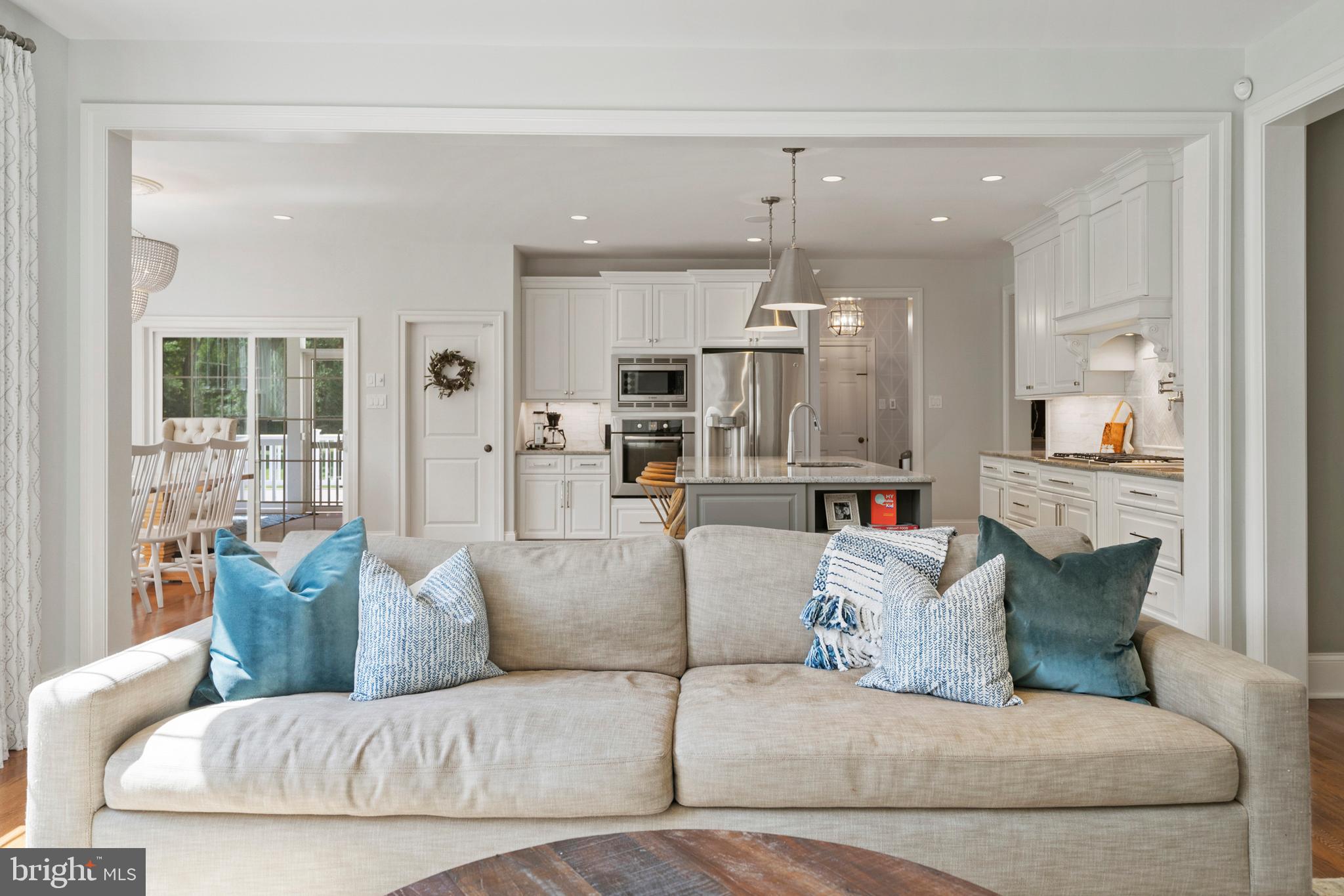 PHEASANT RUN - Residential