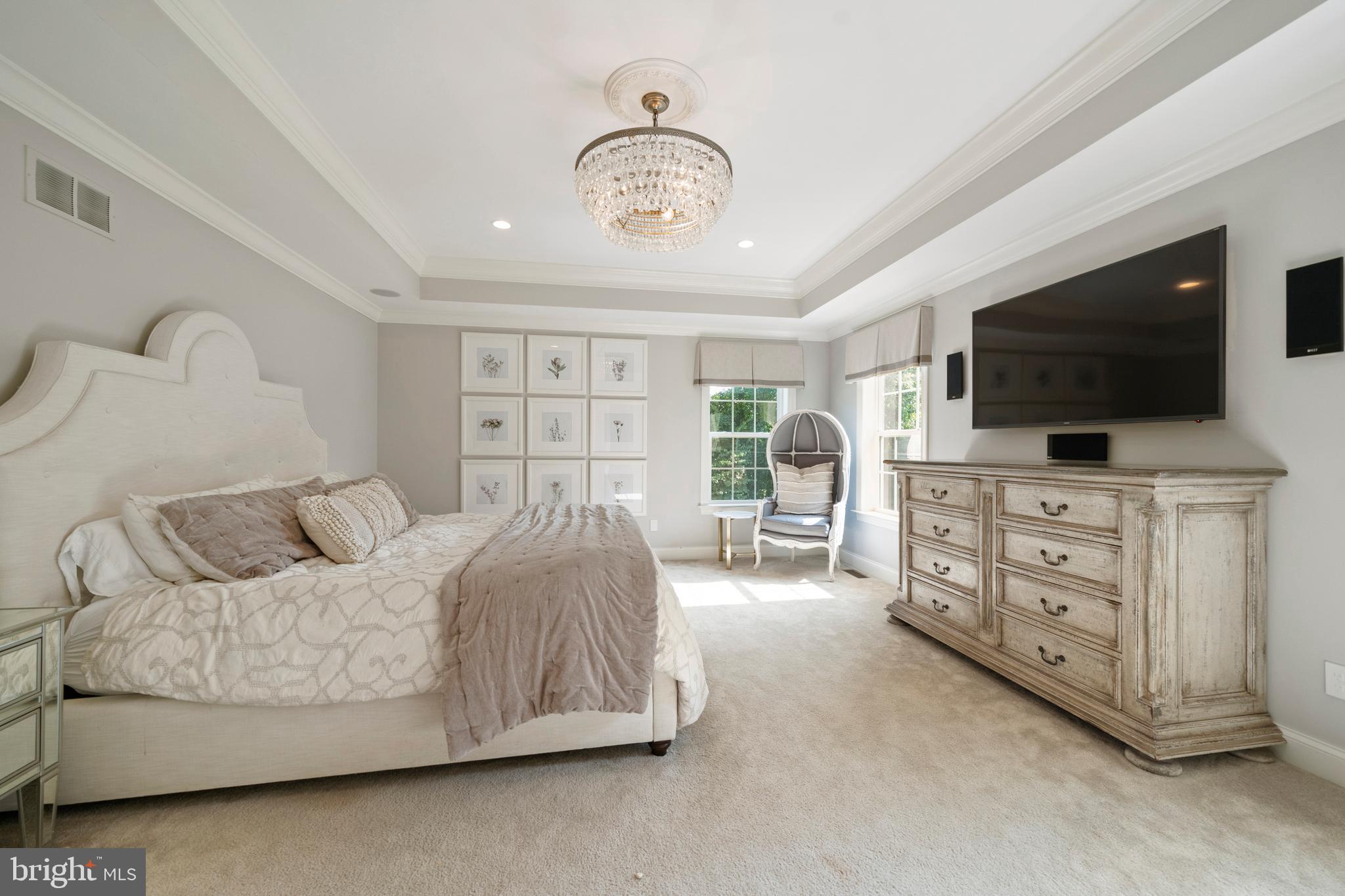 PHEASANT RUN - Residential