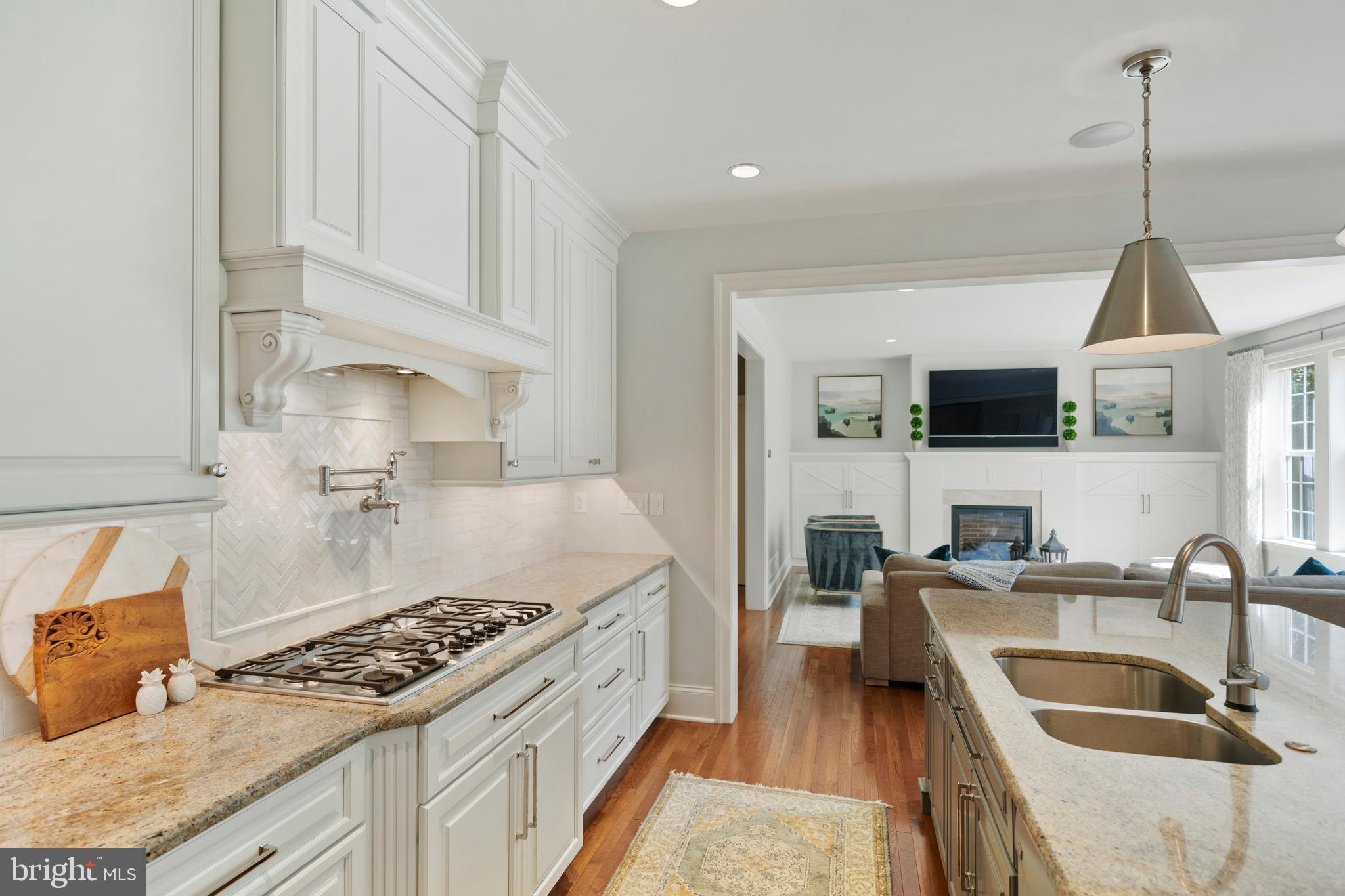 PHEASANT RUN - Residential