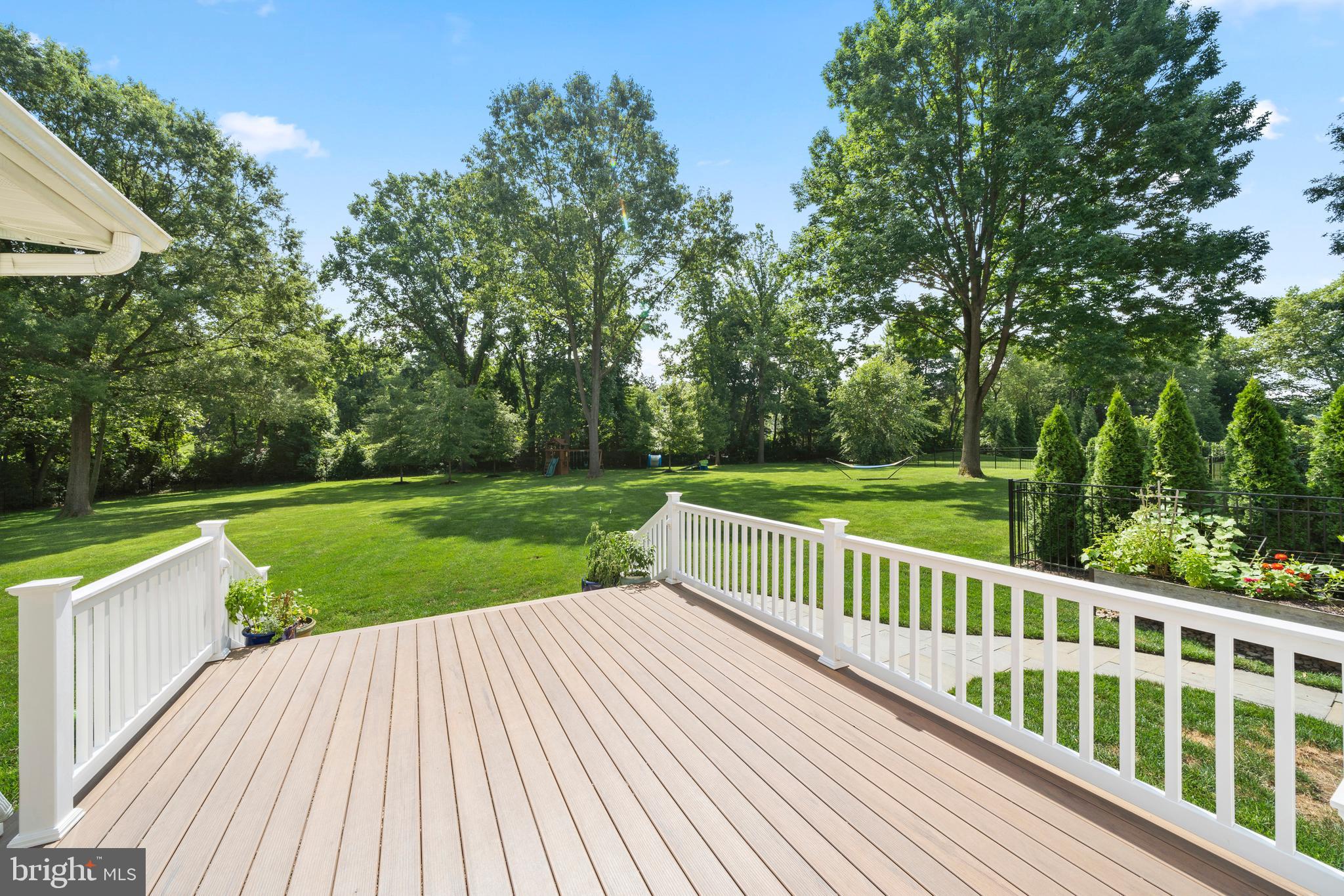 PHEASANT RUN - Residential