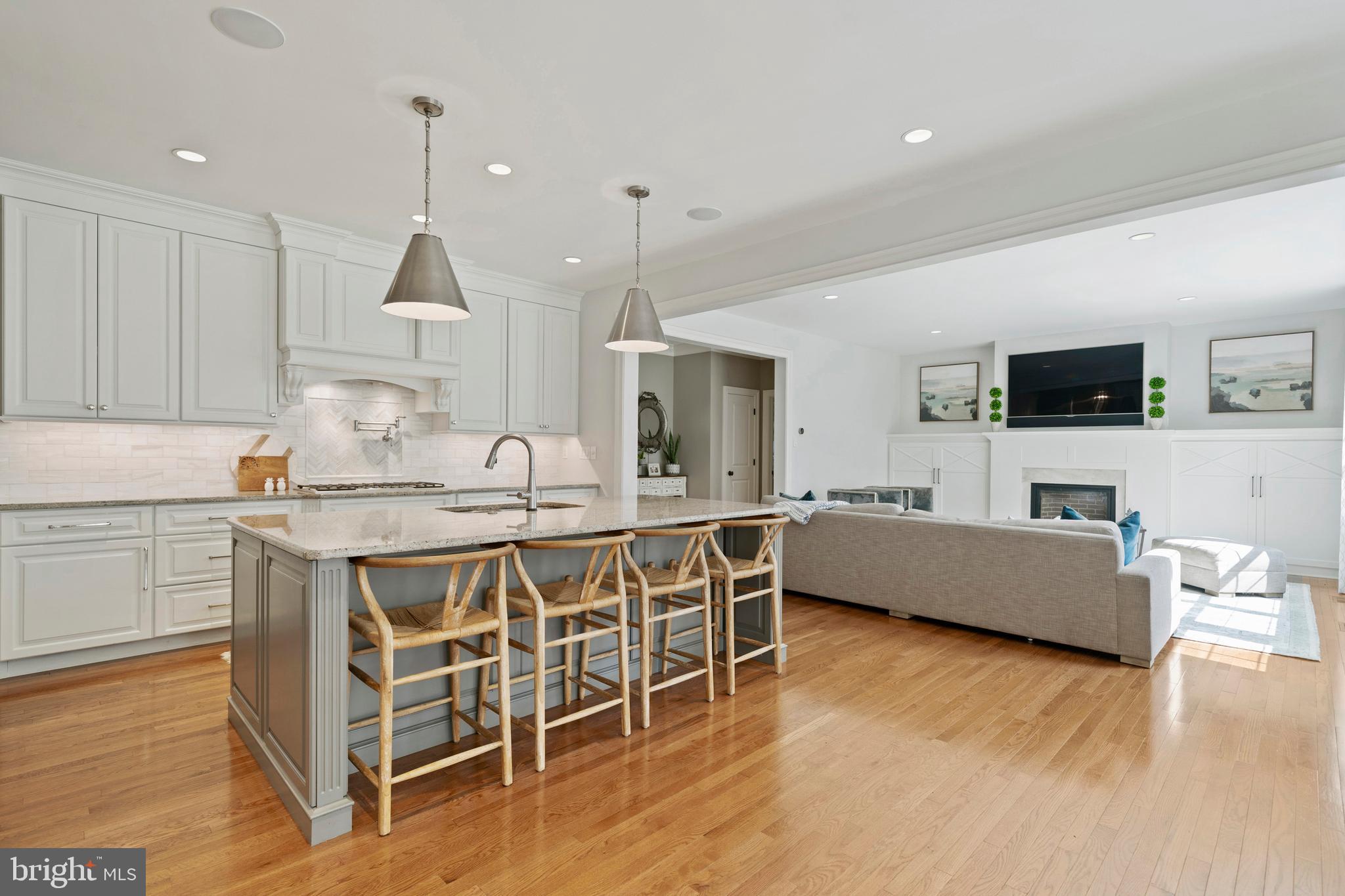 PHEASANT RUN - Residential