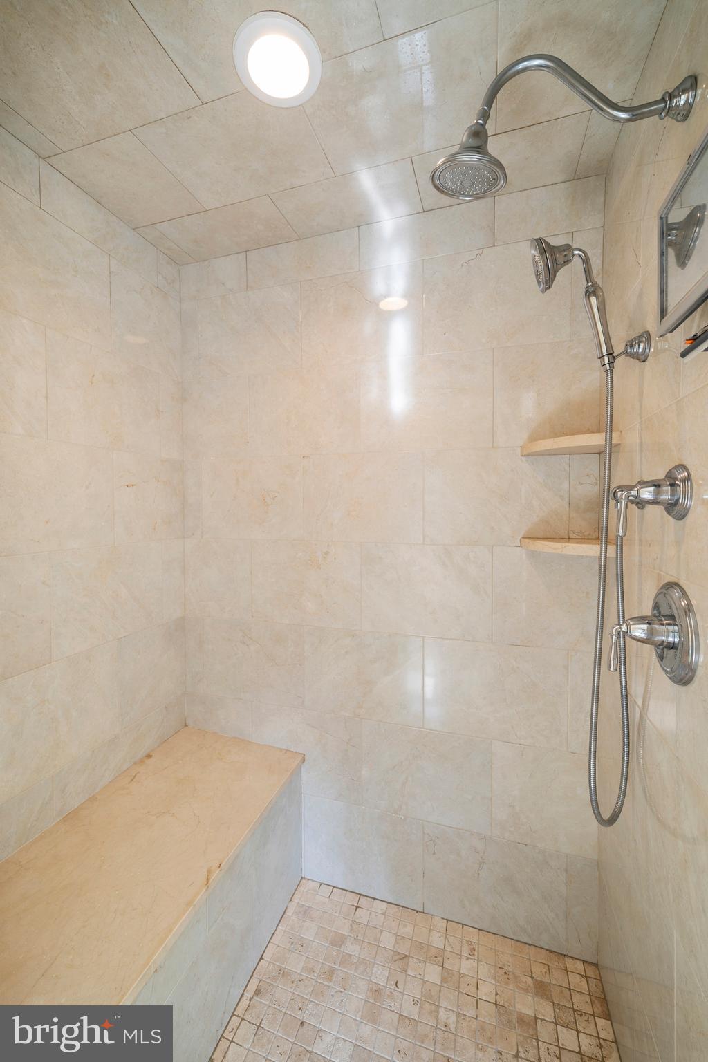 PHEASANT RUN - Residential