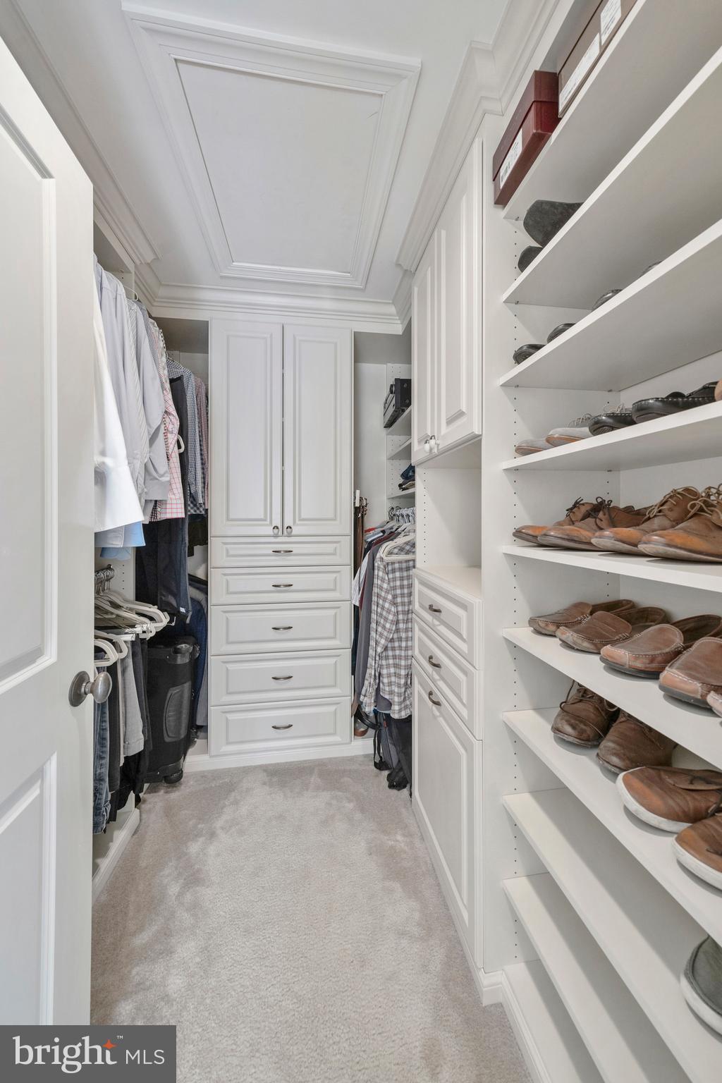 PHEASANT RUN - Residential