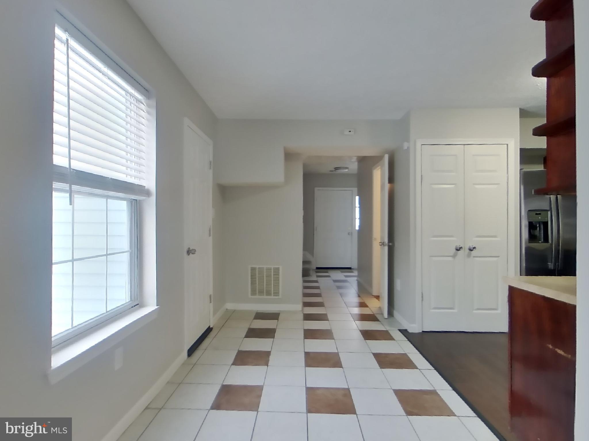 ST CHARLES SUB - LANCASTER - Residential Lease