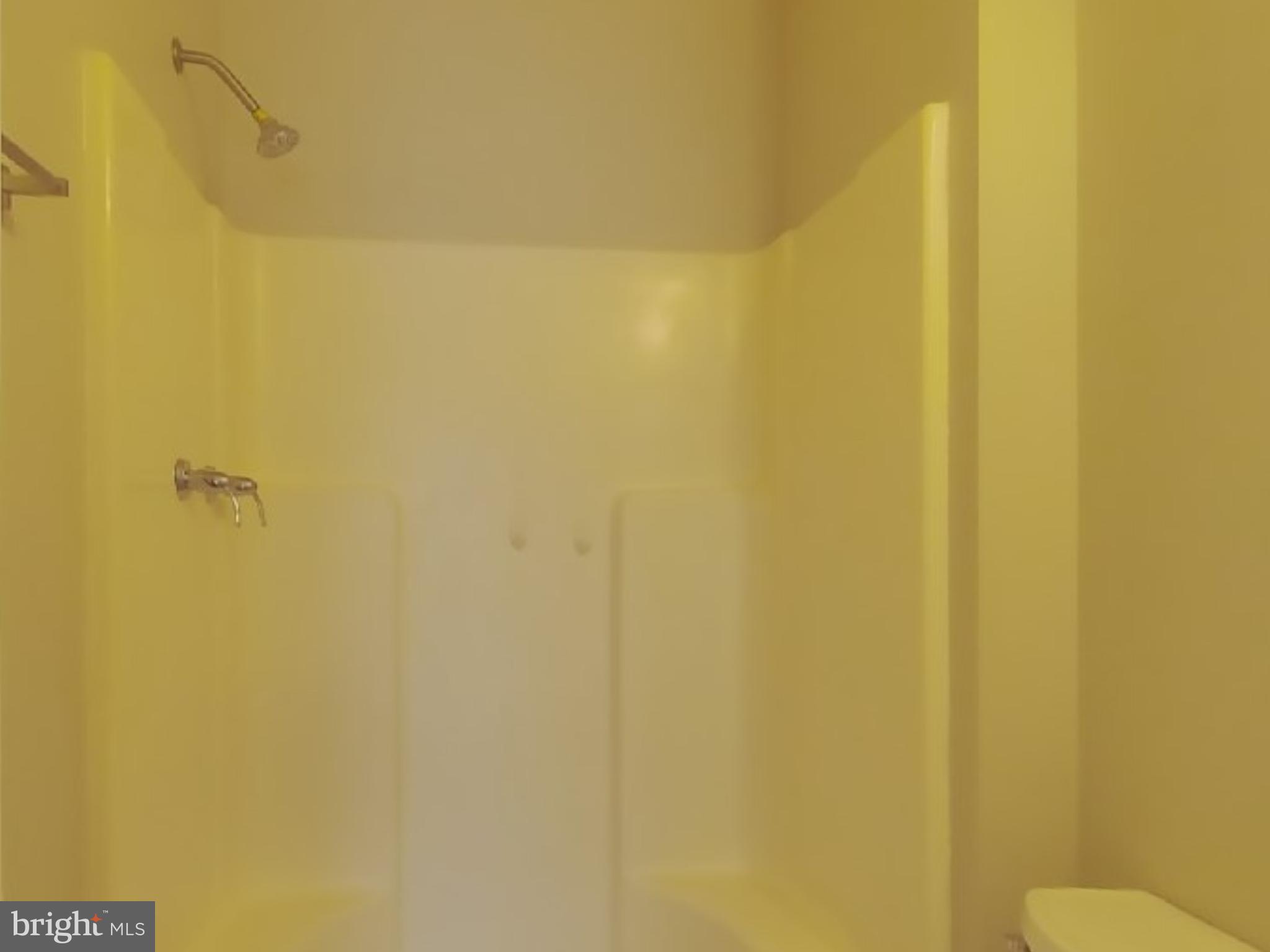 ST CHARLES SUB - LANCASTER - Residential Lease