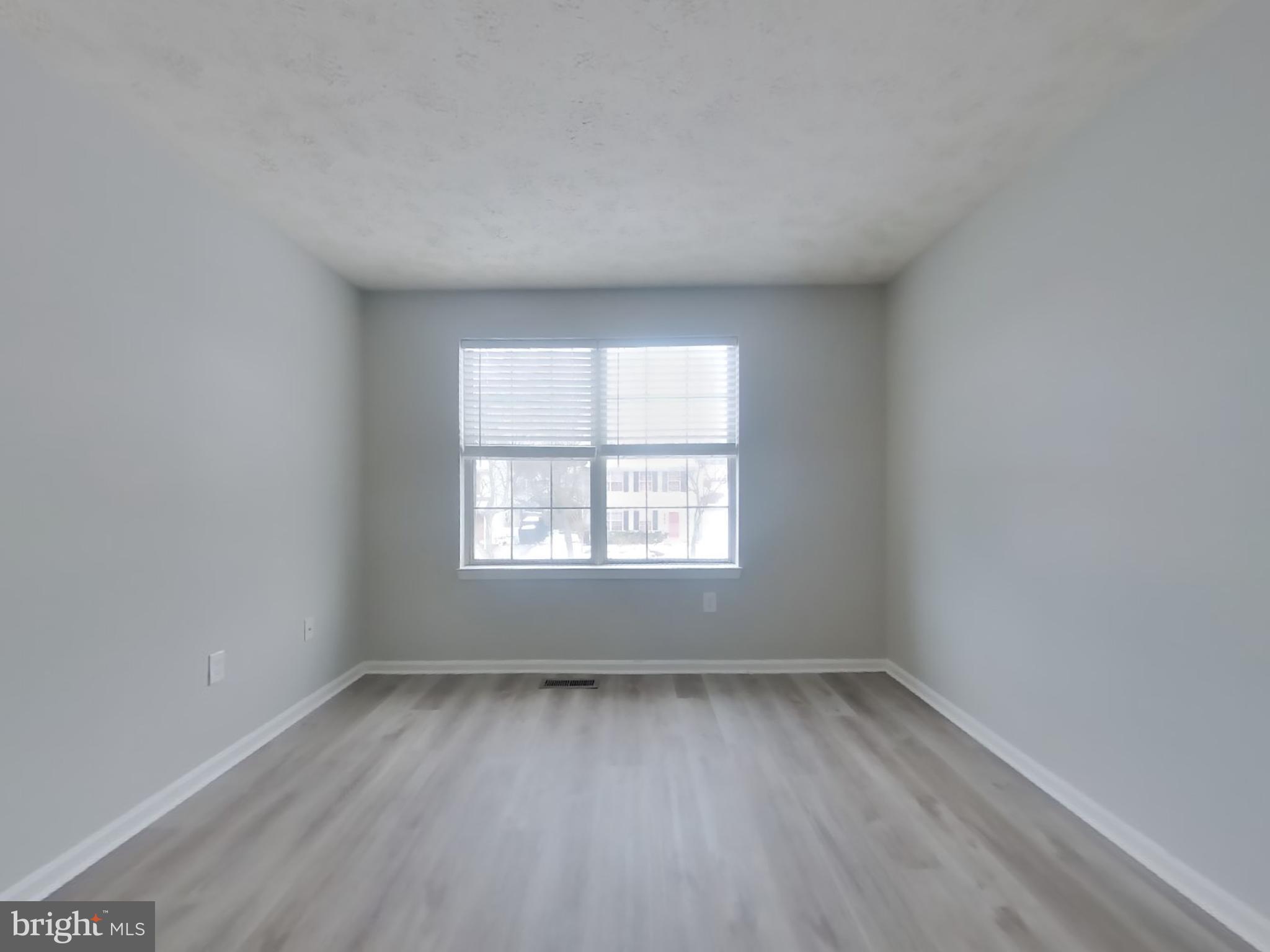 ST CHARLES SUB - LANCASTER - Residential Lease