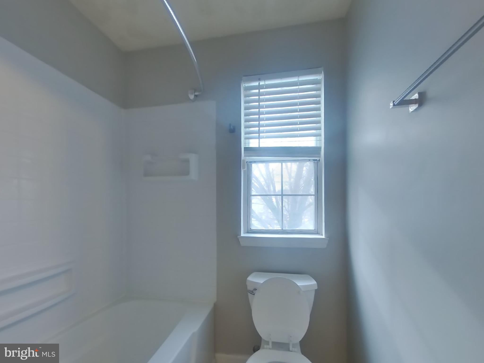 ST CHARLES SUB - LANCASTER - Residential Lease