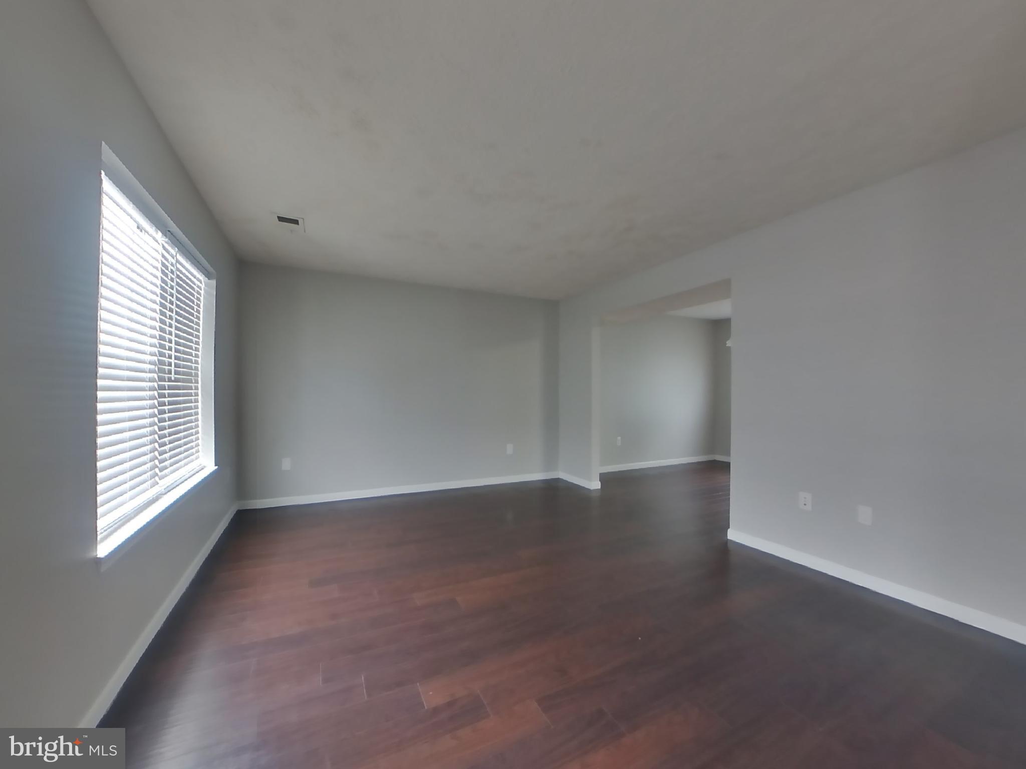 ST CHARLES SUB - LANCASTER - Residential Lease