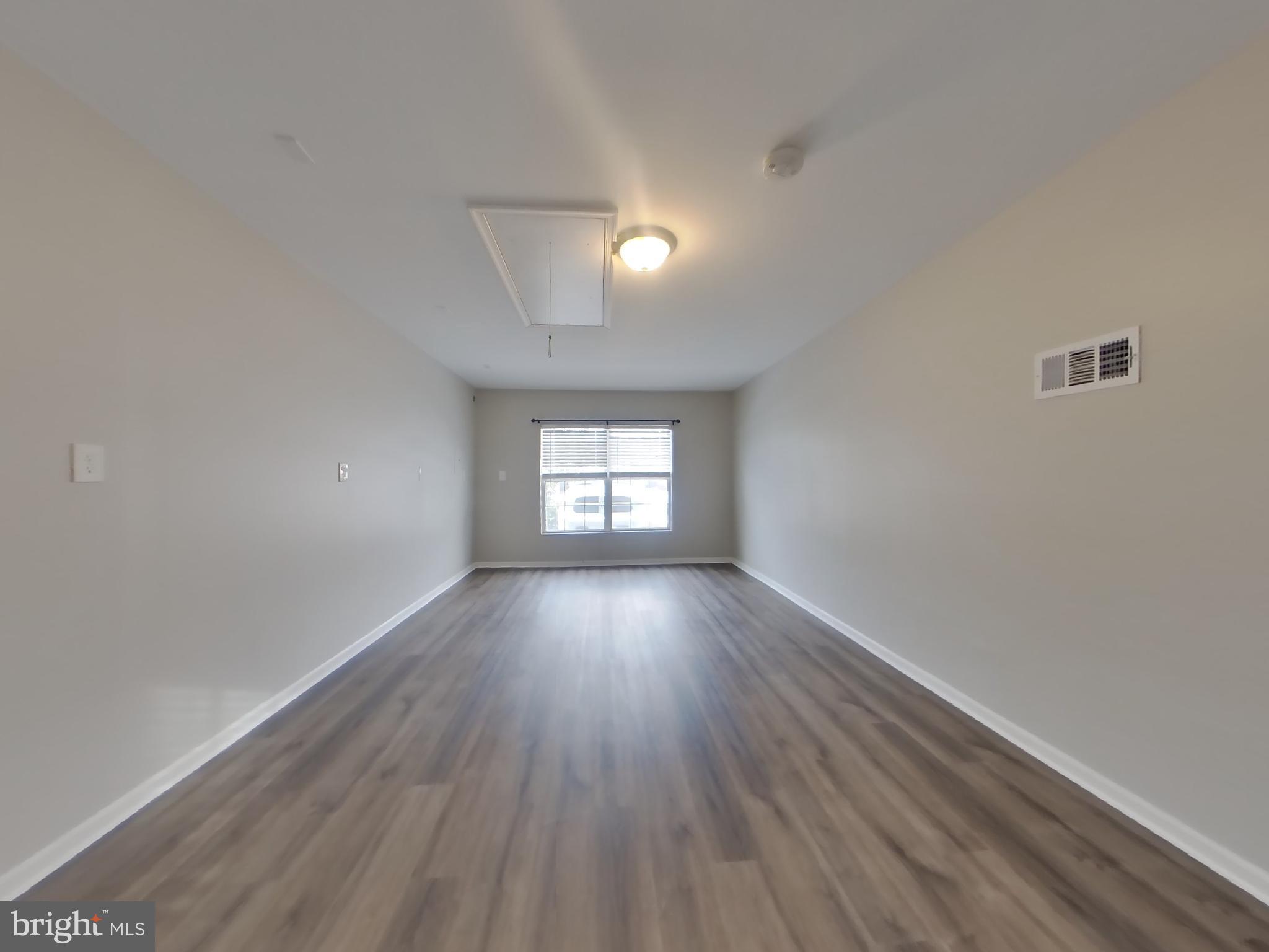 ST CHARLES SUB - LANCASTER - Residential Lease