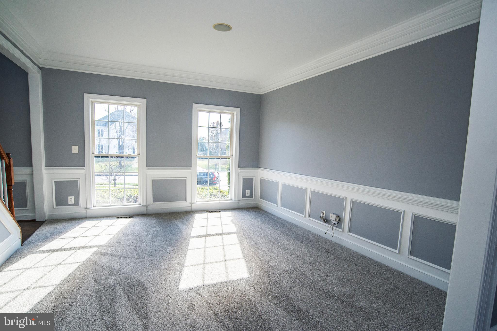 ROYAL OAKS - Residential