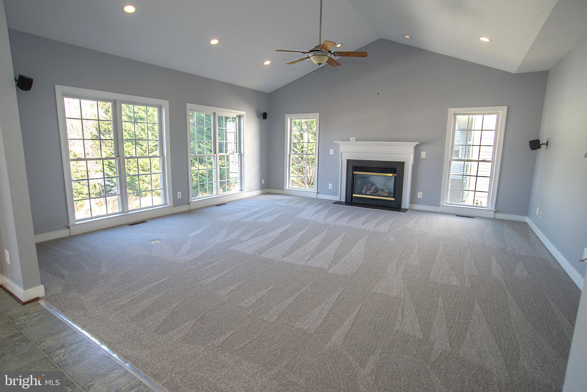 ROYAL OAKS - Residential