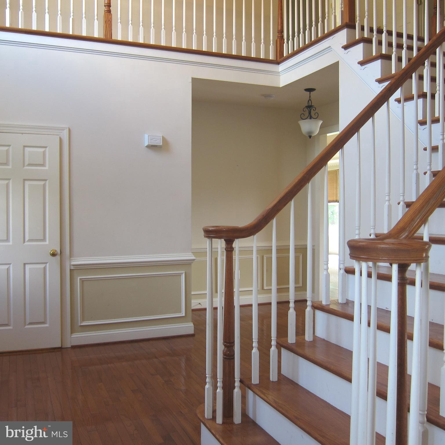 VAN LEAR - Residential Lease