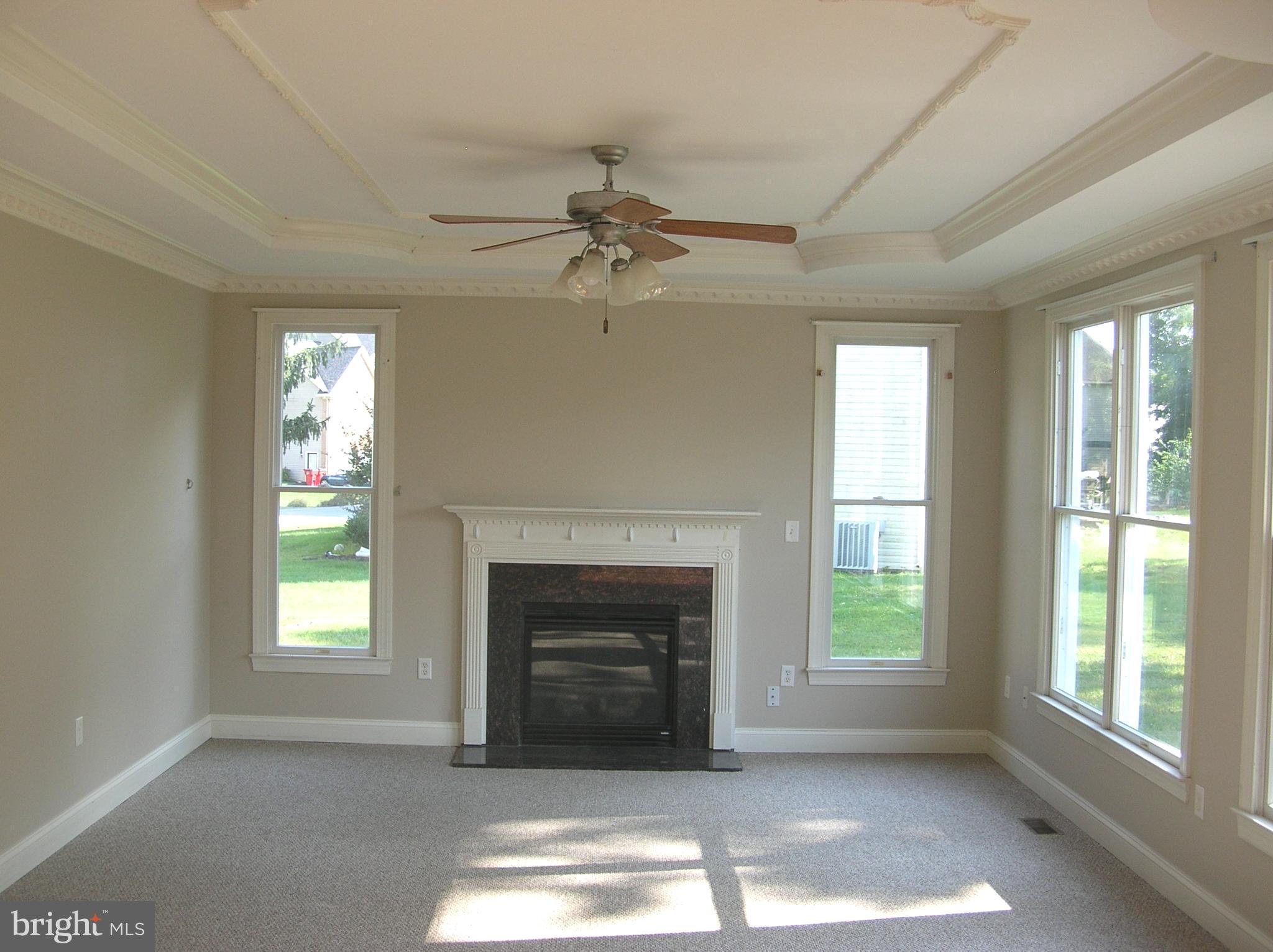 VAN LEAR - Residential Lease