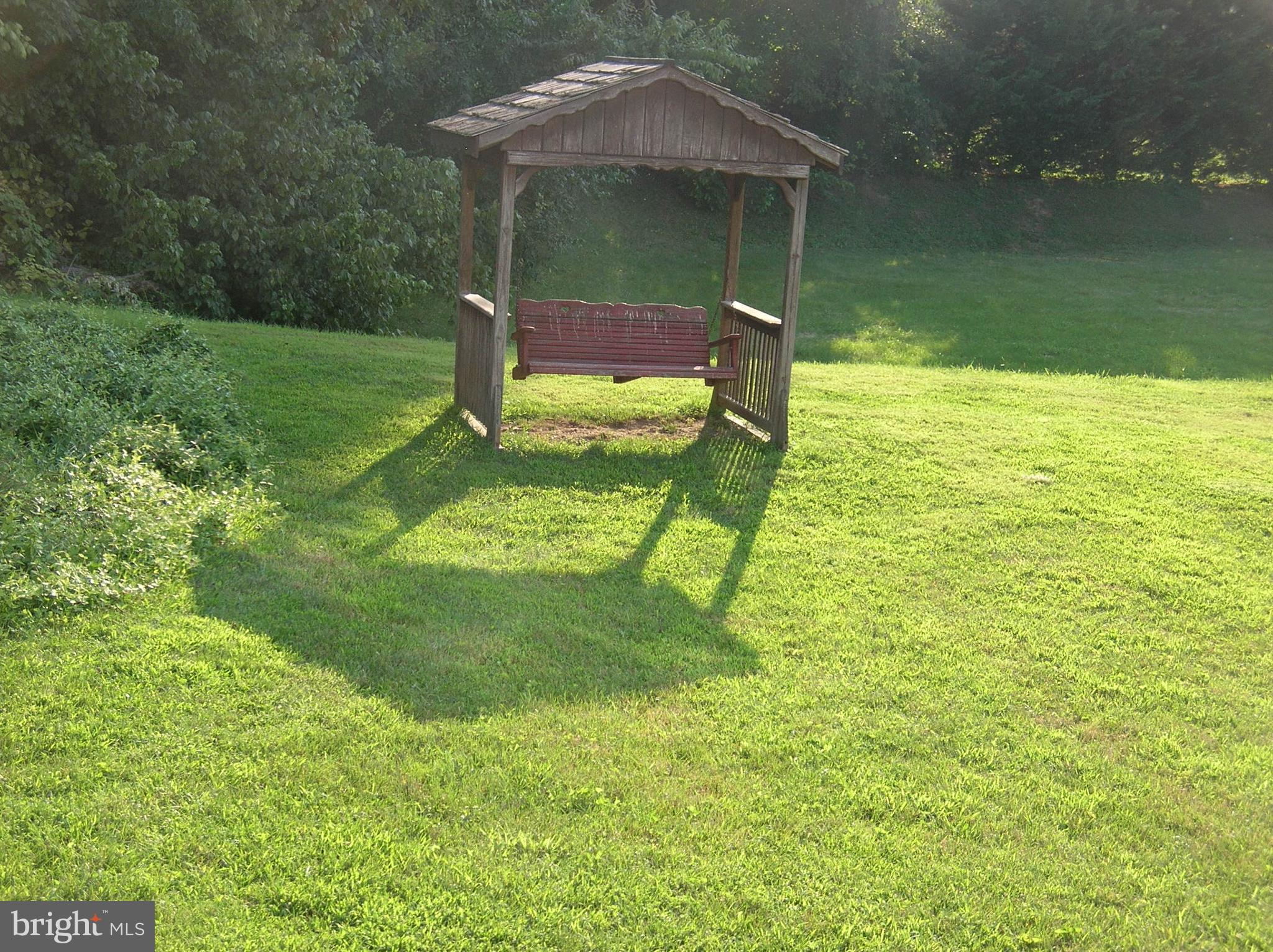 VAN LEAR - Residential Lease