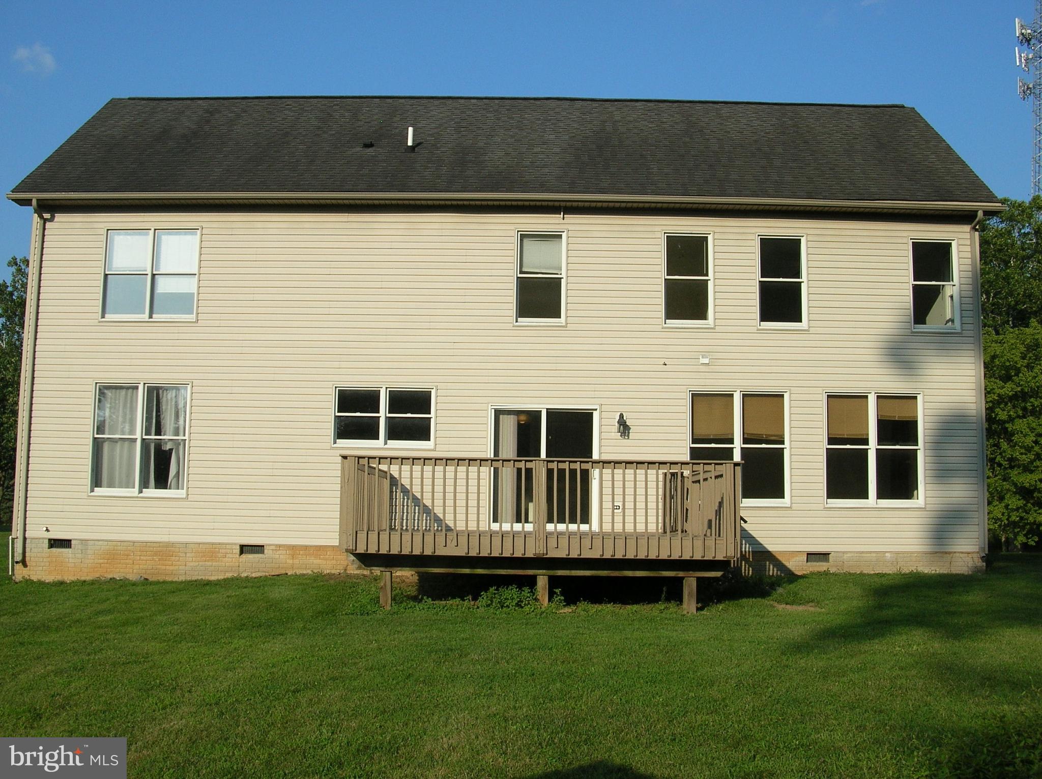 VAN LEAR - Residential Lease