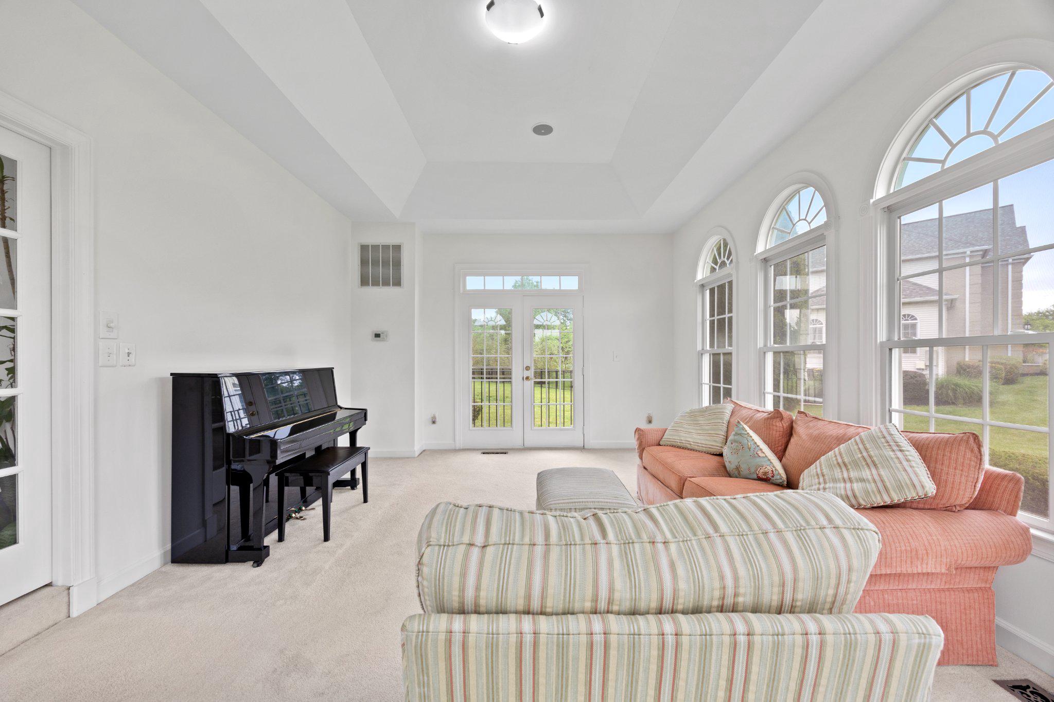 HAMPSHIRE GREENS - Residential