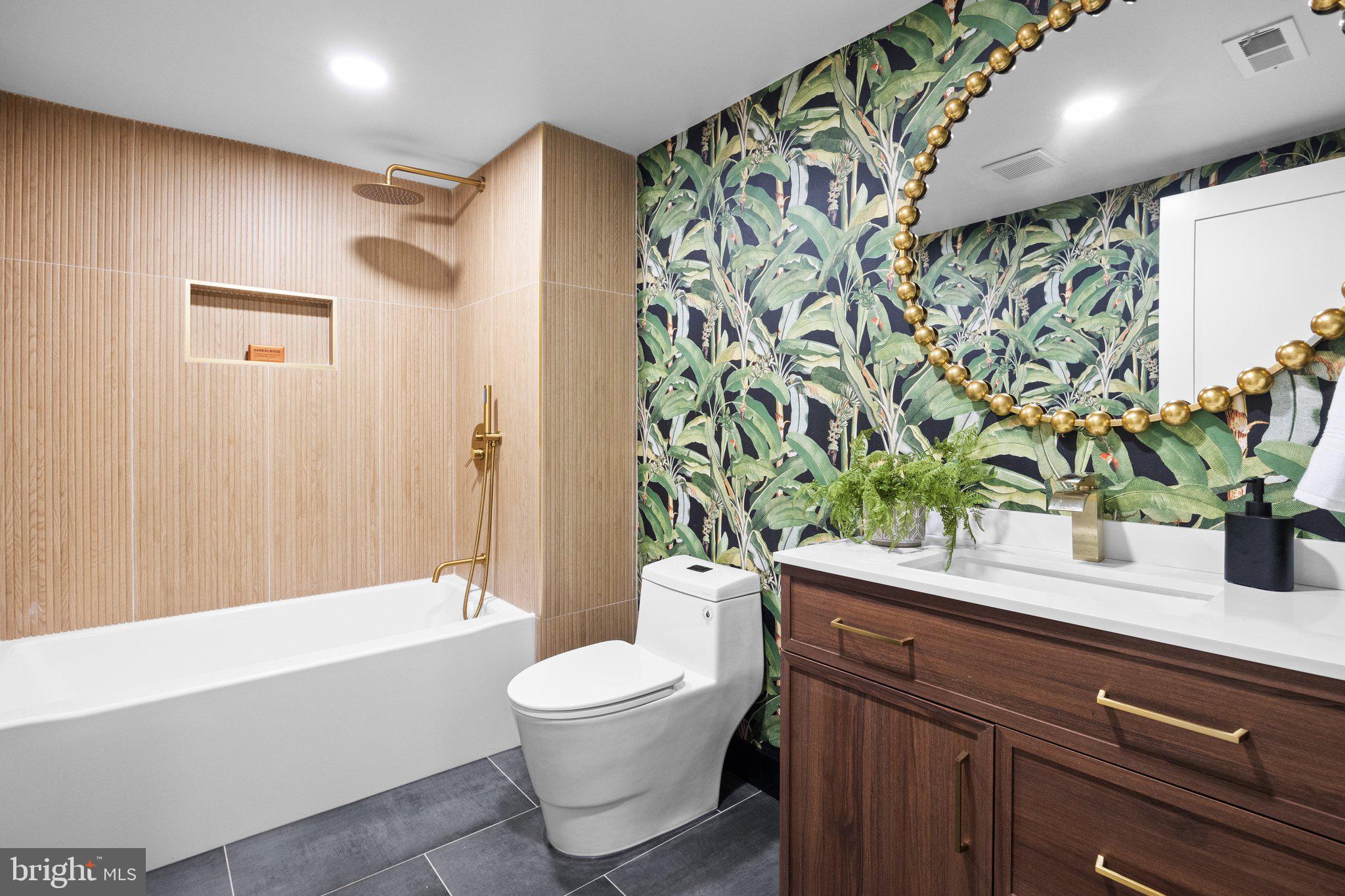 PENN WYNNE - Residential