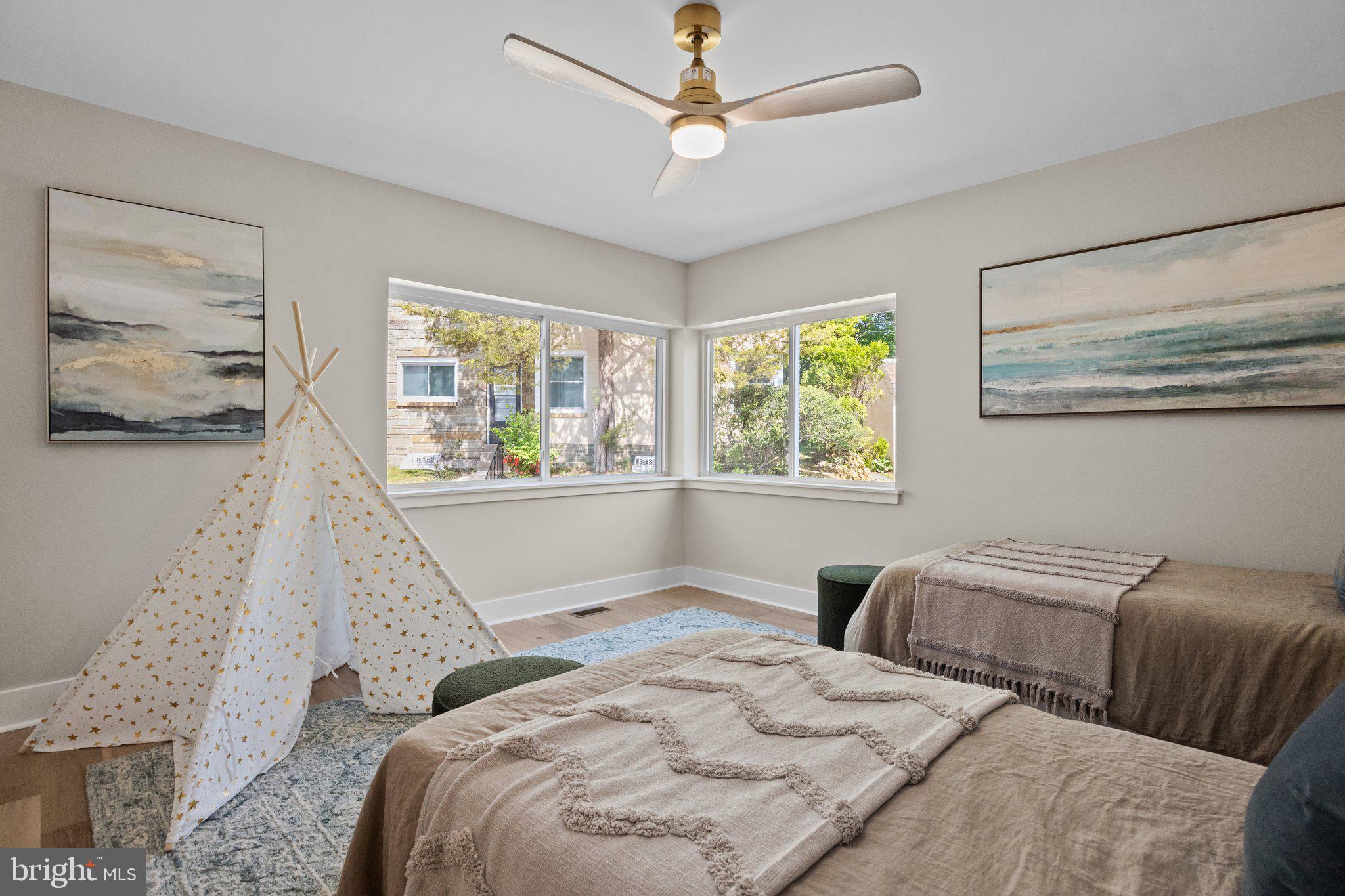 PENN WYNNE - Residential