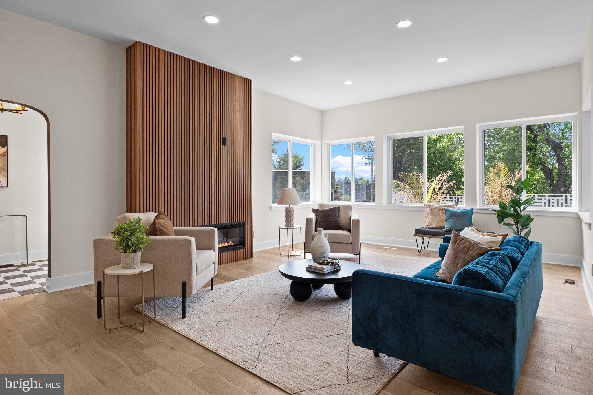 PENN WYNNE - Residential