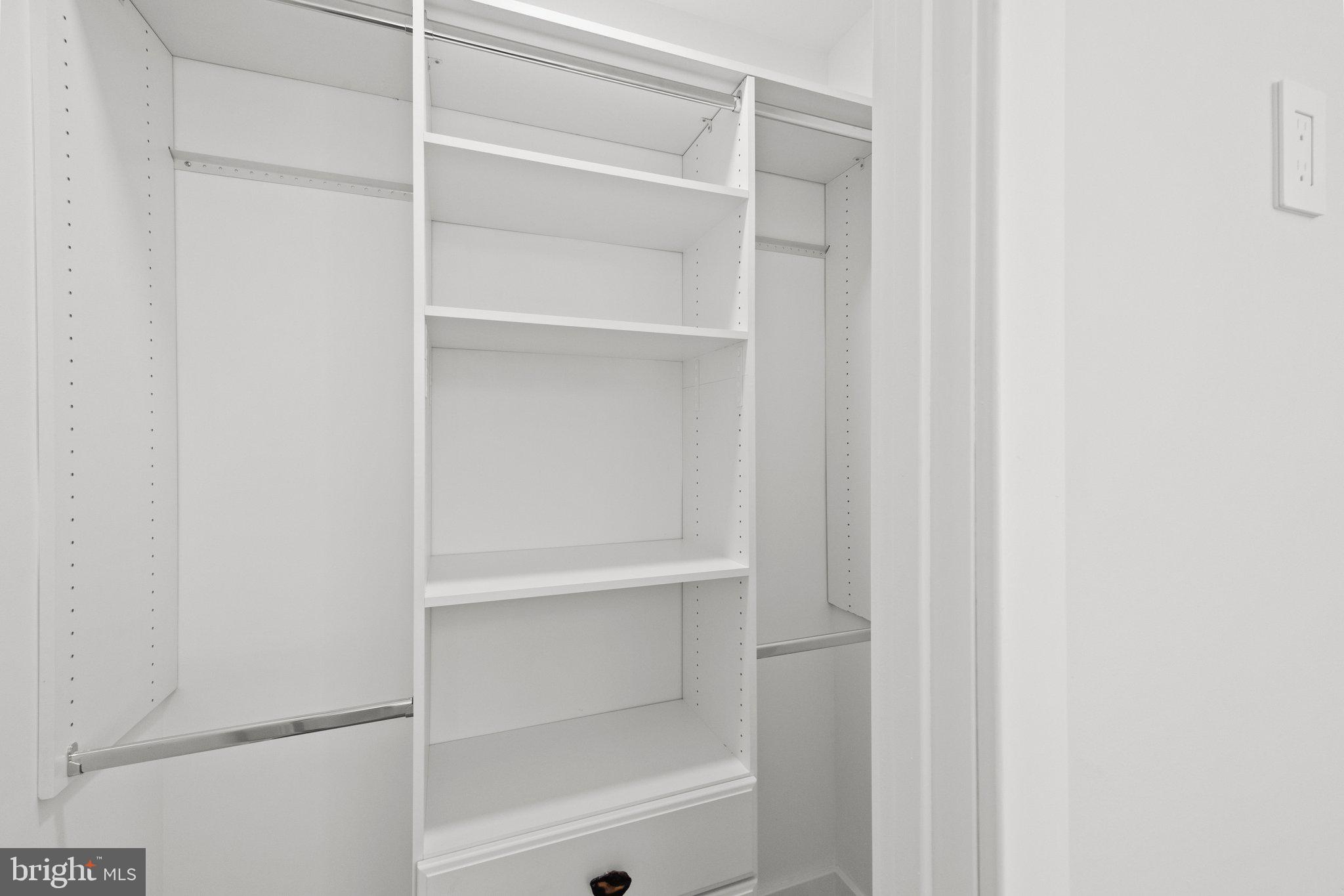 PENN WYNNE - Residential