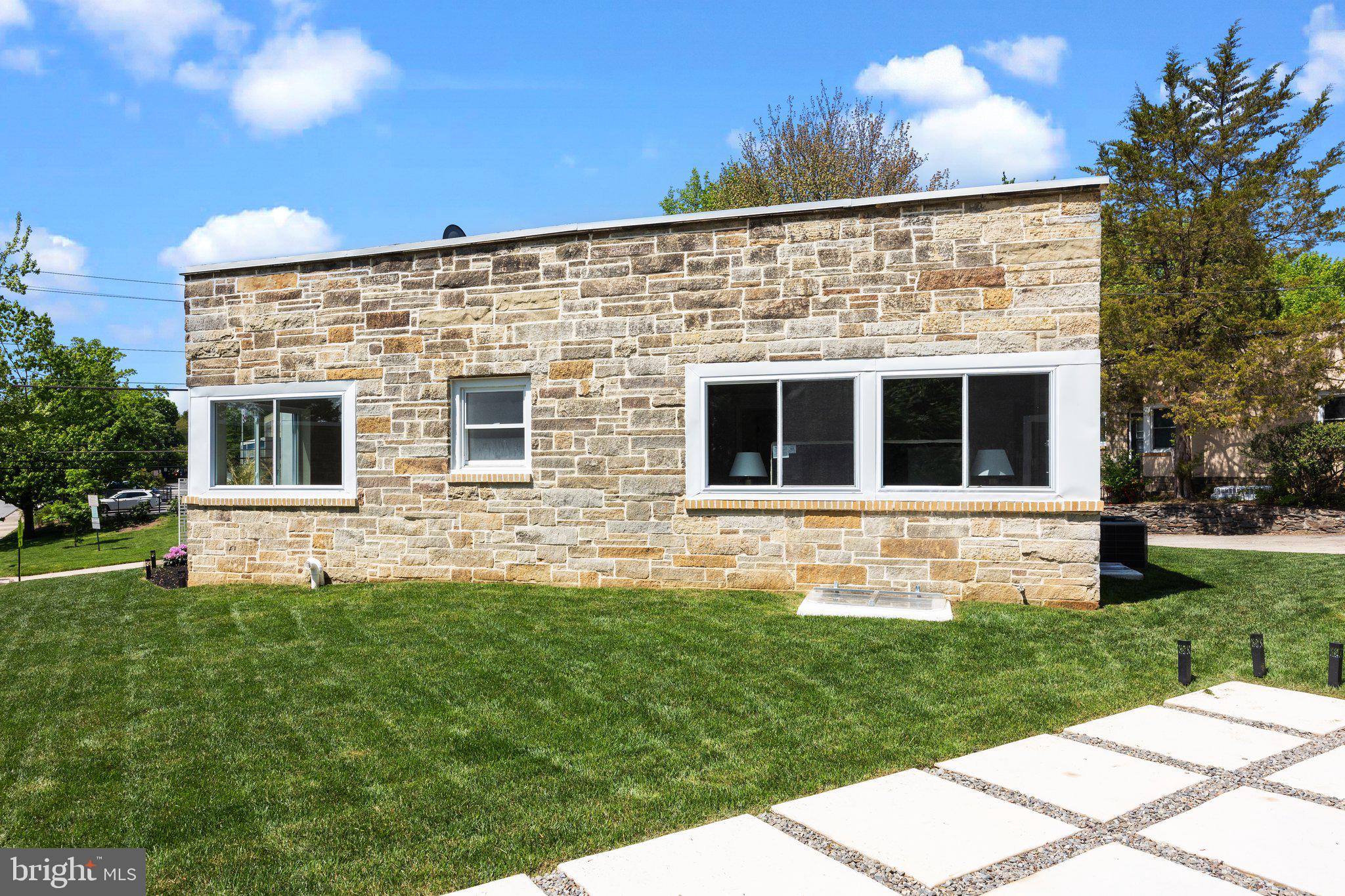 PENN WYNNE - Residential