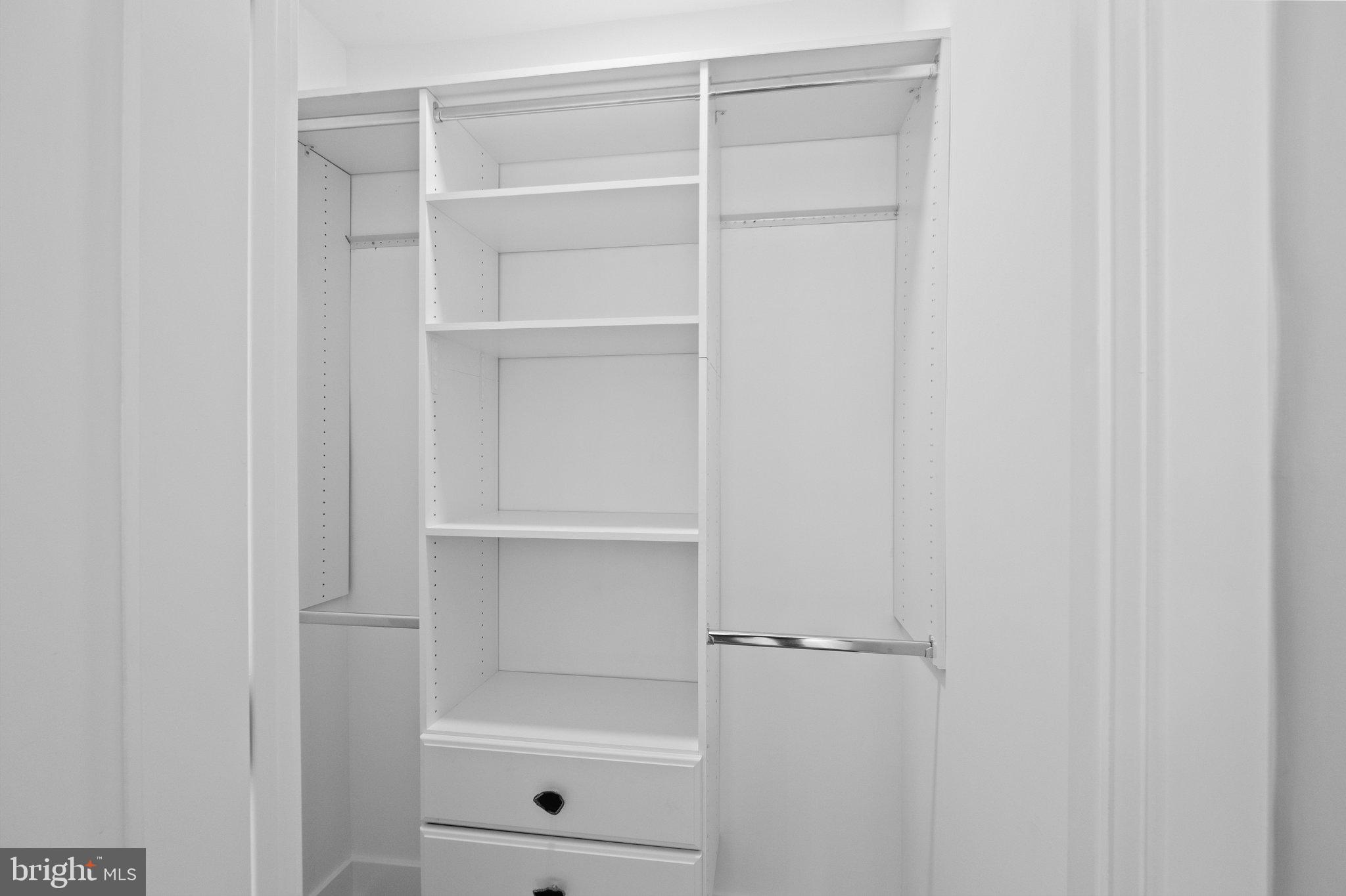 PENN WYNNE - Residential