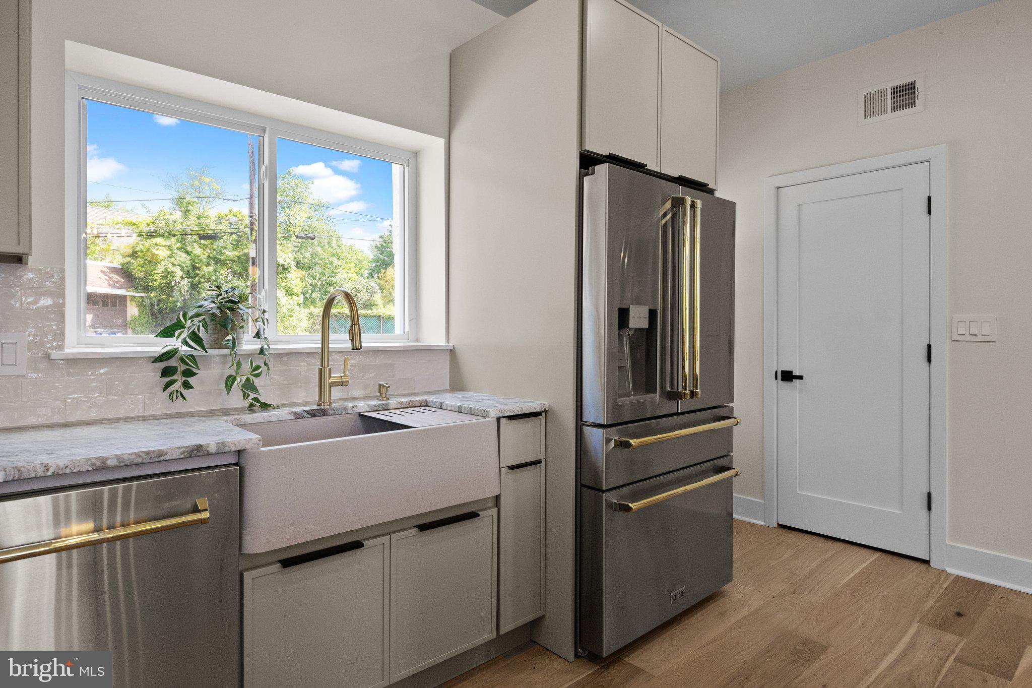 PENN WYNNE - Residential