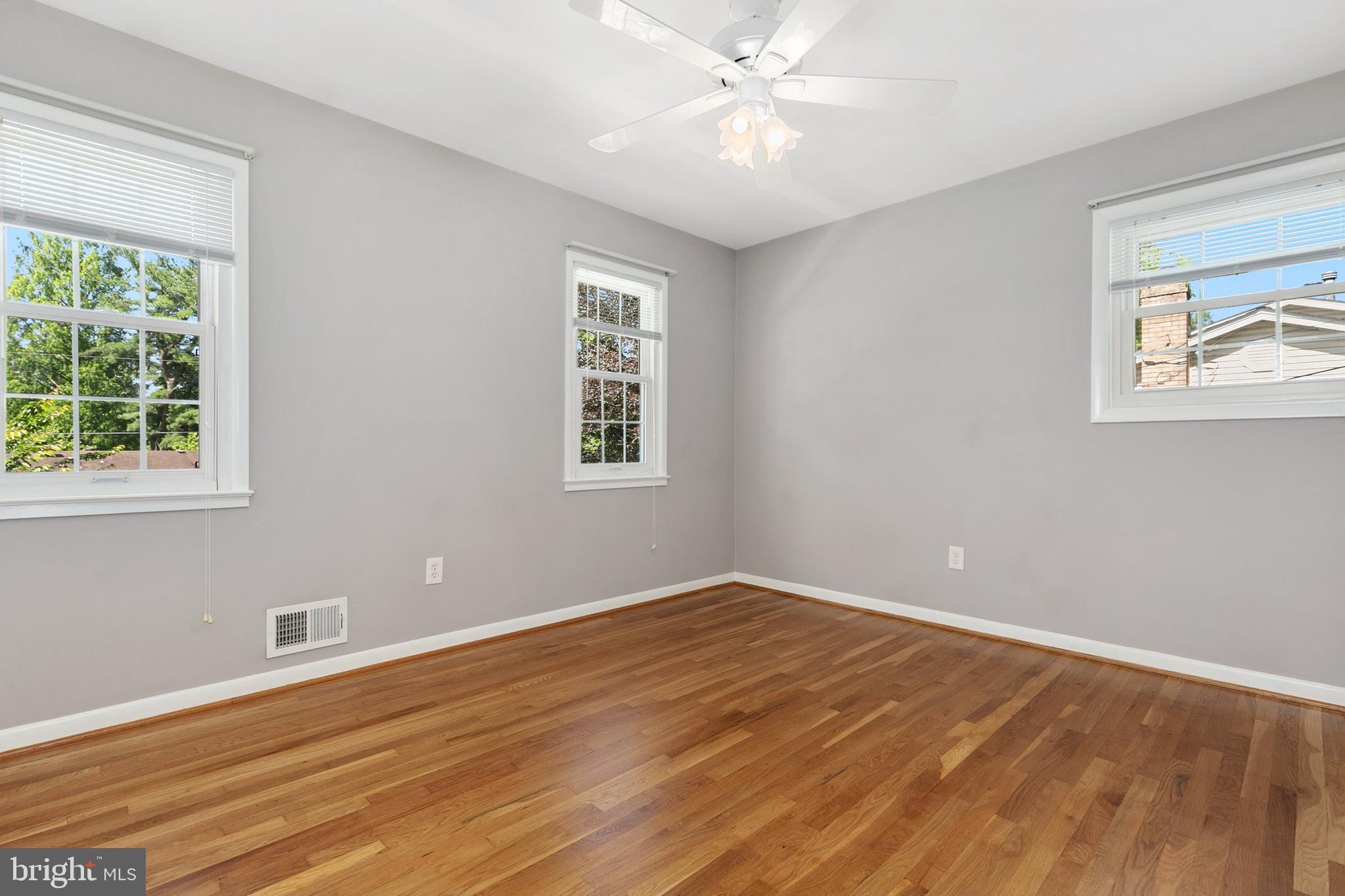 ROCK CREEK MANOR - Residential