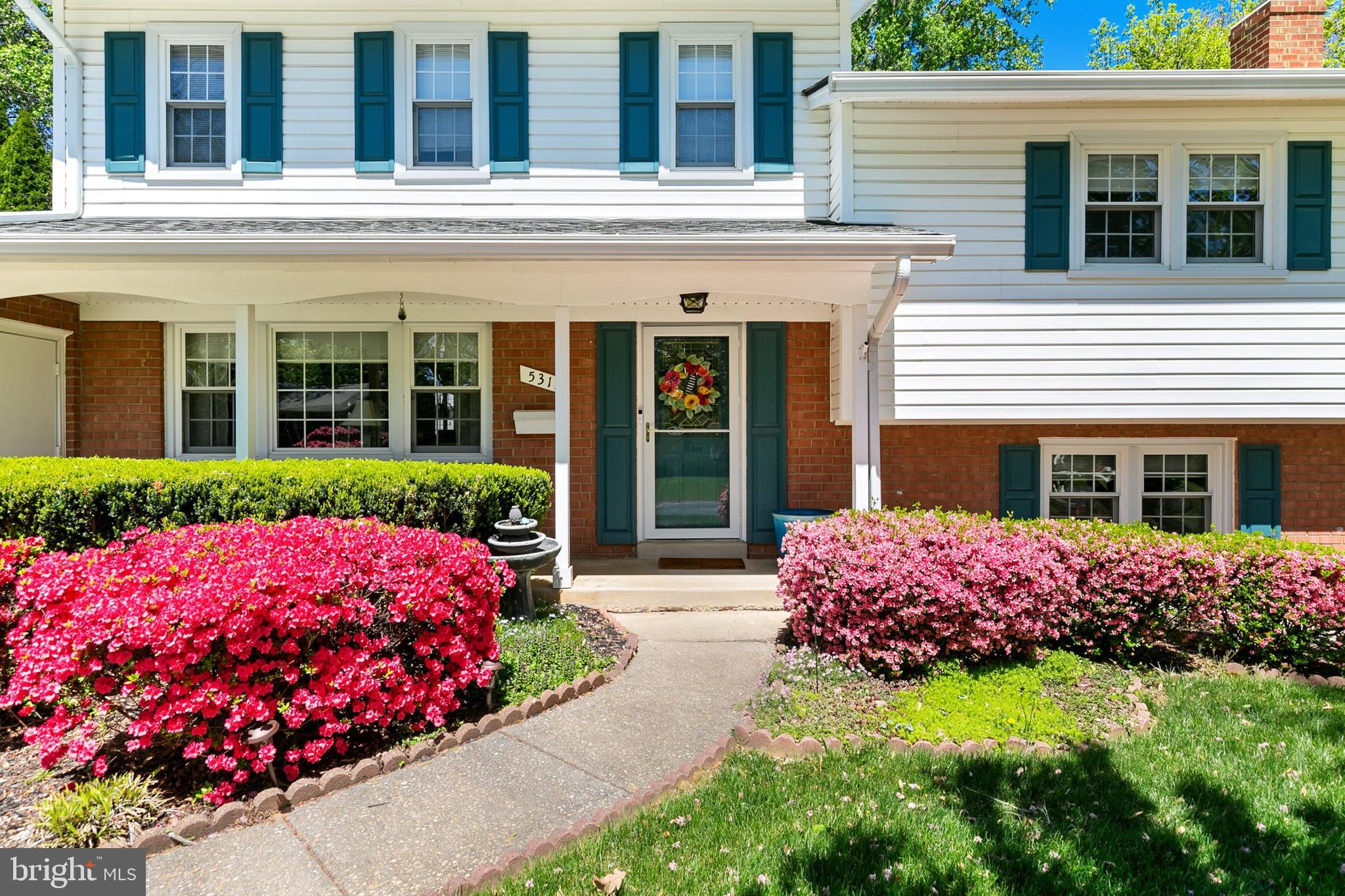 ROCK CREEK MANOR - Residential