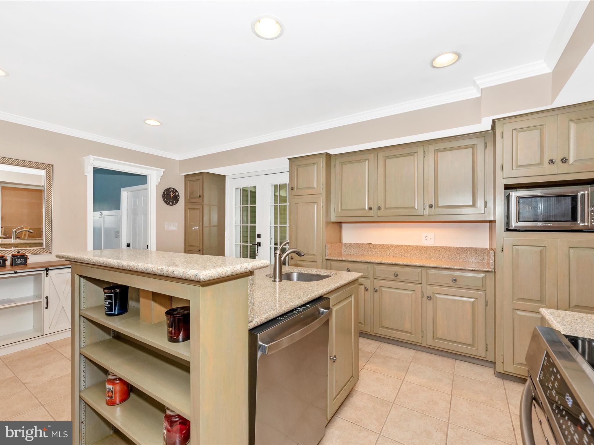 WAKEFIELD WEST - Residential