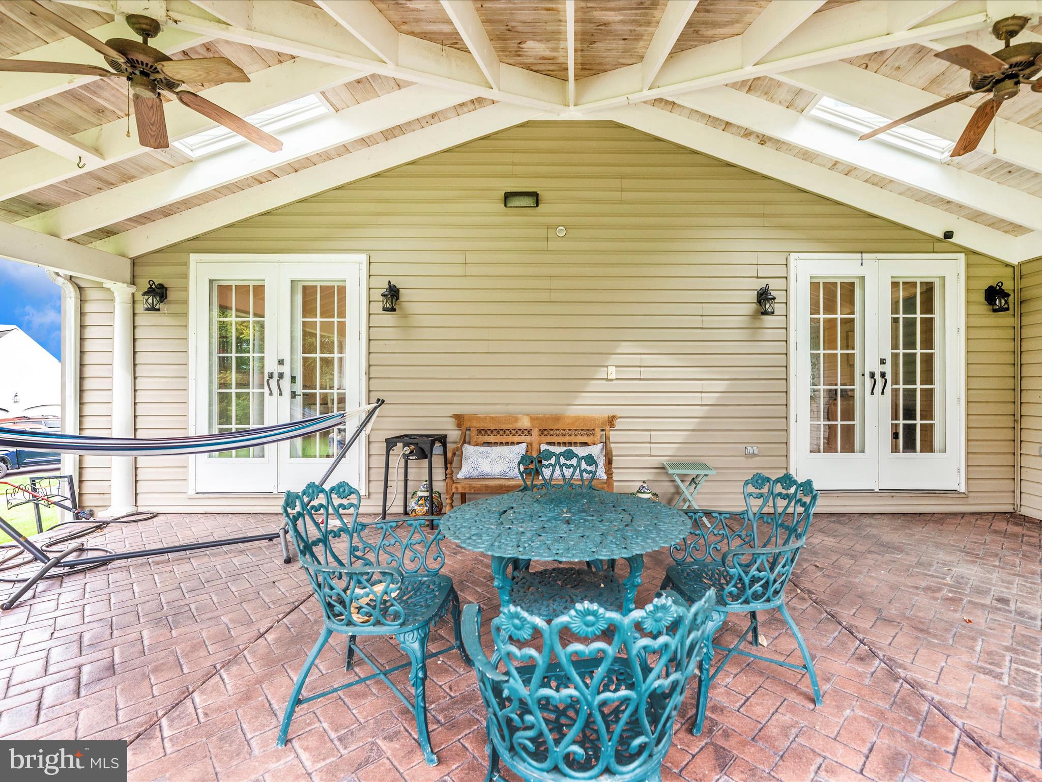 WAKEFIELD WEST - Residential