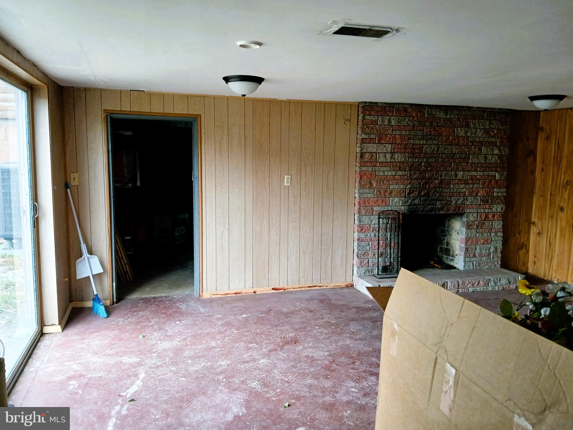 NONE AVAILABLE - Commercial Sale