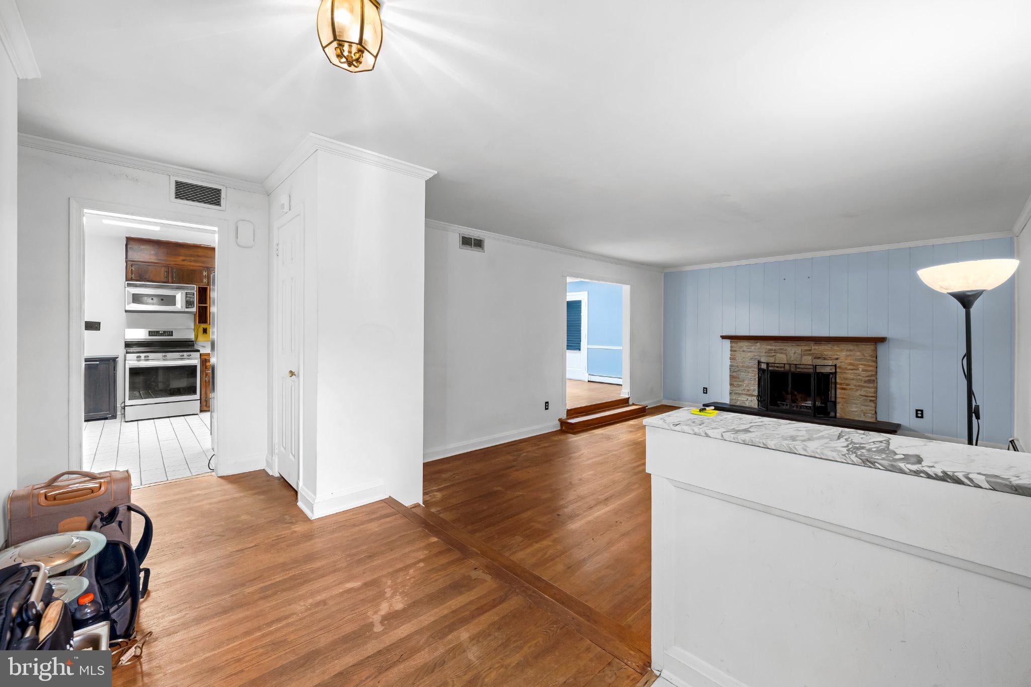 404 E TIMONIUM ROAD