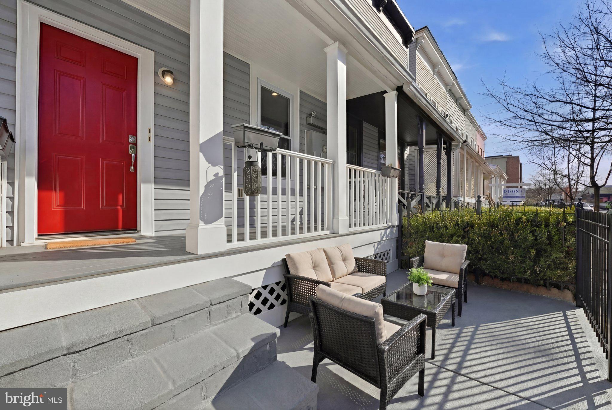 737 MORTON STREET NW