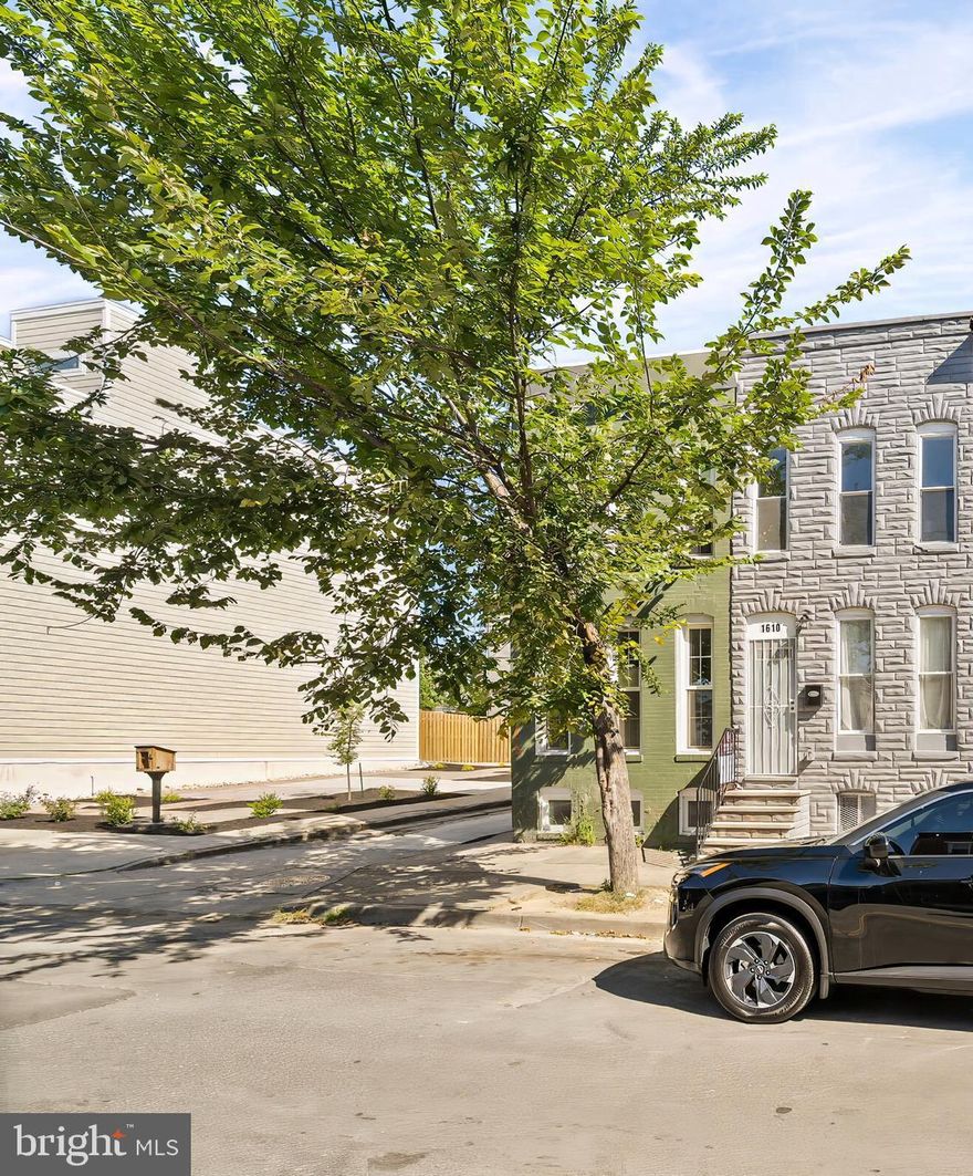 Discover 1610 McHenry Street — Your Next Home Awaits!
Take advantage of this exceptional rent-to-own opportunity with owner financing offered through a reputable organization . This beautifully maintained home features 3 spacious bedrooms, 1.5 baths, and a fully finished basement—perfect for a home office, gym, or media room. The open-concept main level creates a bright and welcoming space ideal for entertaining, while the fenced backyard offers privacy and relaxation. With a new HVAC system, you’ll enjoy modern comfort and efficiency year-round.
Don’t miss your chance to own this inviting home and build your future today!