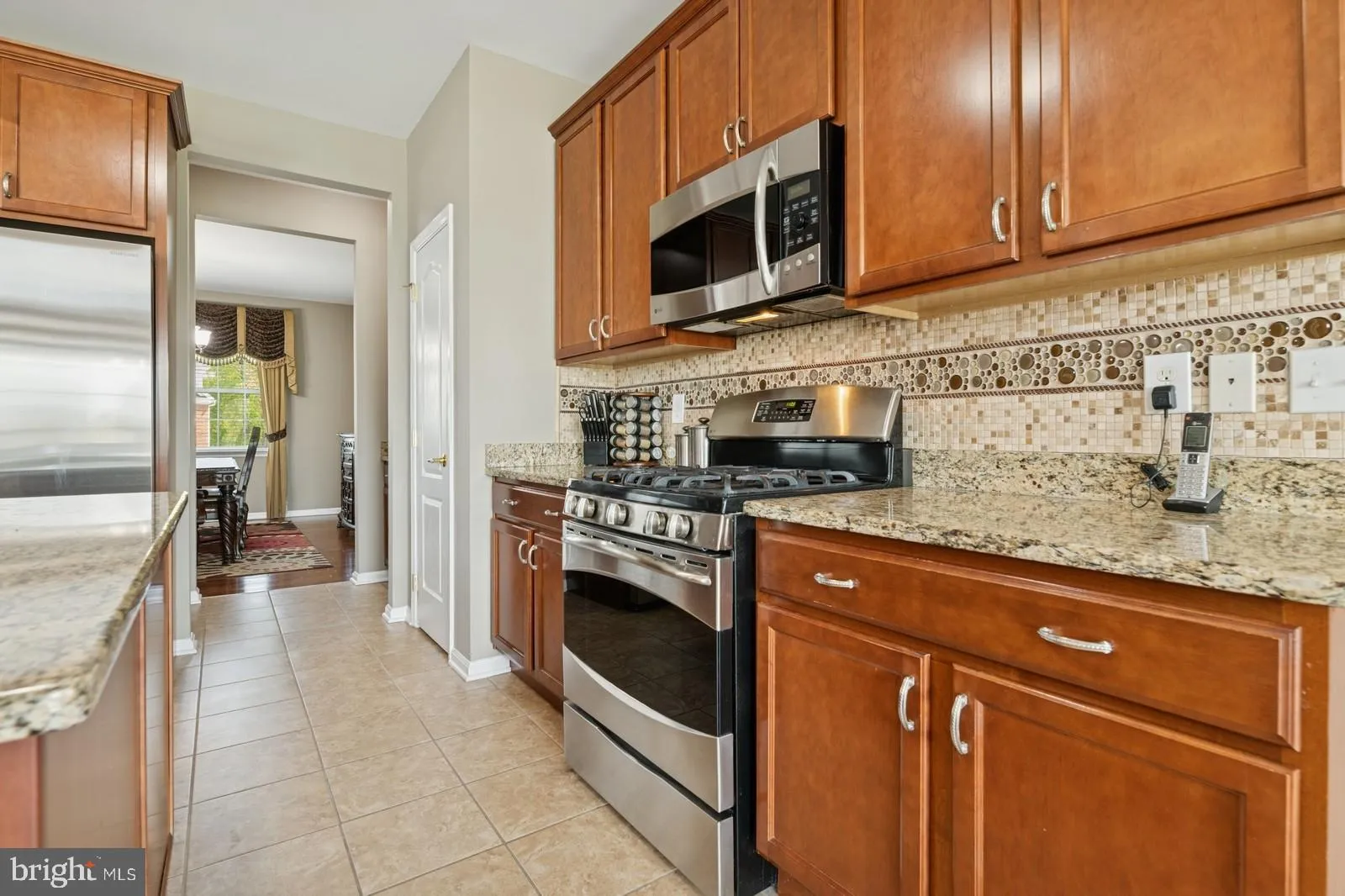 Bordentown, New Jersey 08505, United States, 5 Bedrooms Bedrooms, ,3 BathroomsBathrooms,Residential,Active,111000