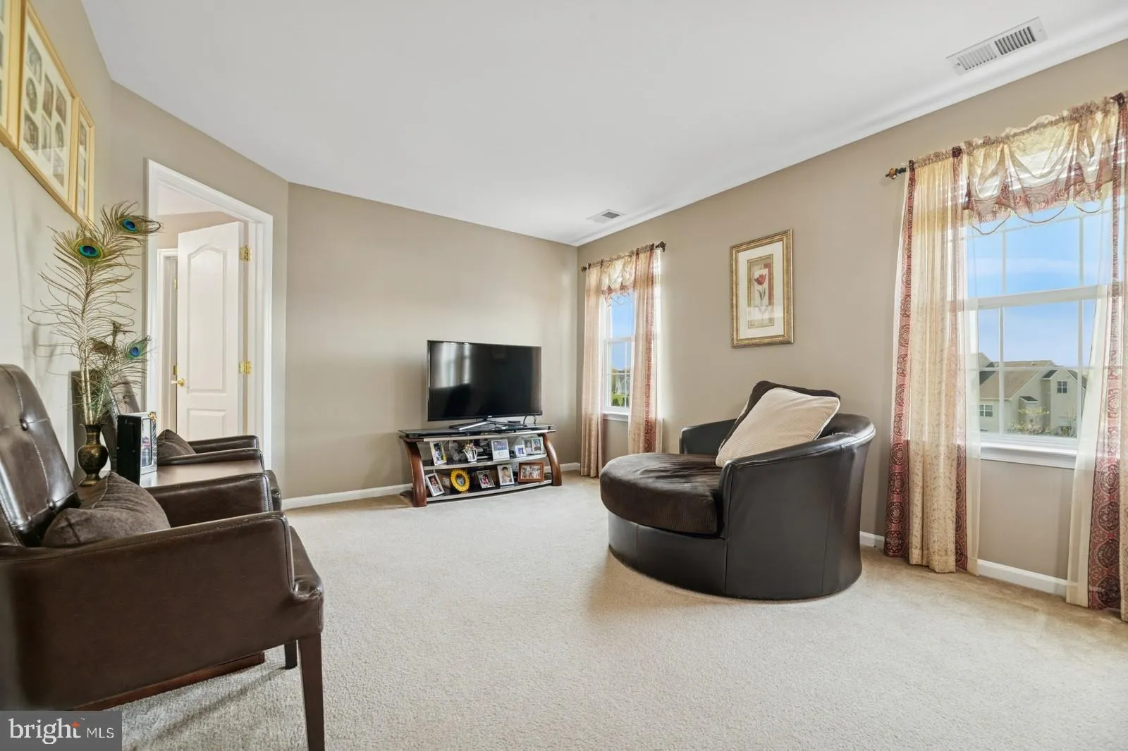 Bordentown, New Jersey 08505, United States, 5 Bedrooms Bedrooms, ,3 BathroomsBathrooms,Residential,Active,111000