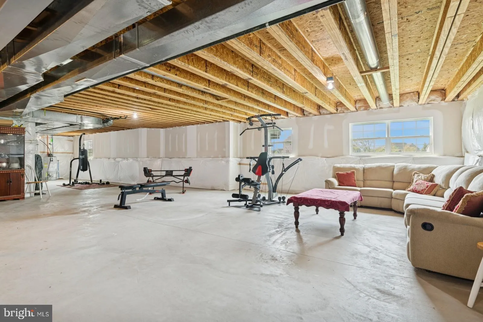 Bordentown, New Jersey 08505, United States, 5 Bedrooms Bedrooms, ,3 BathroomsBathrooms,Residential,Active,111000