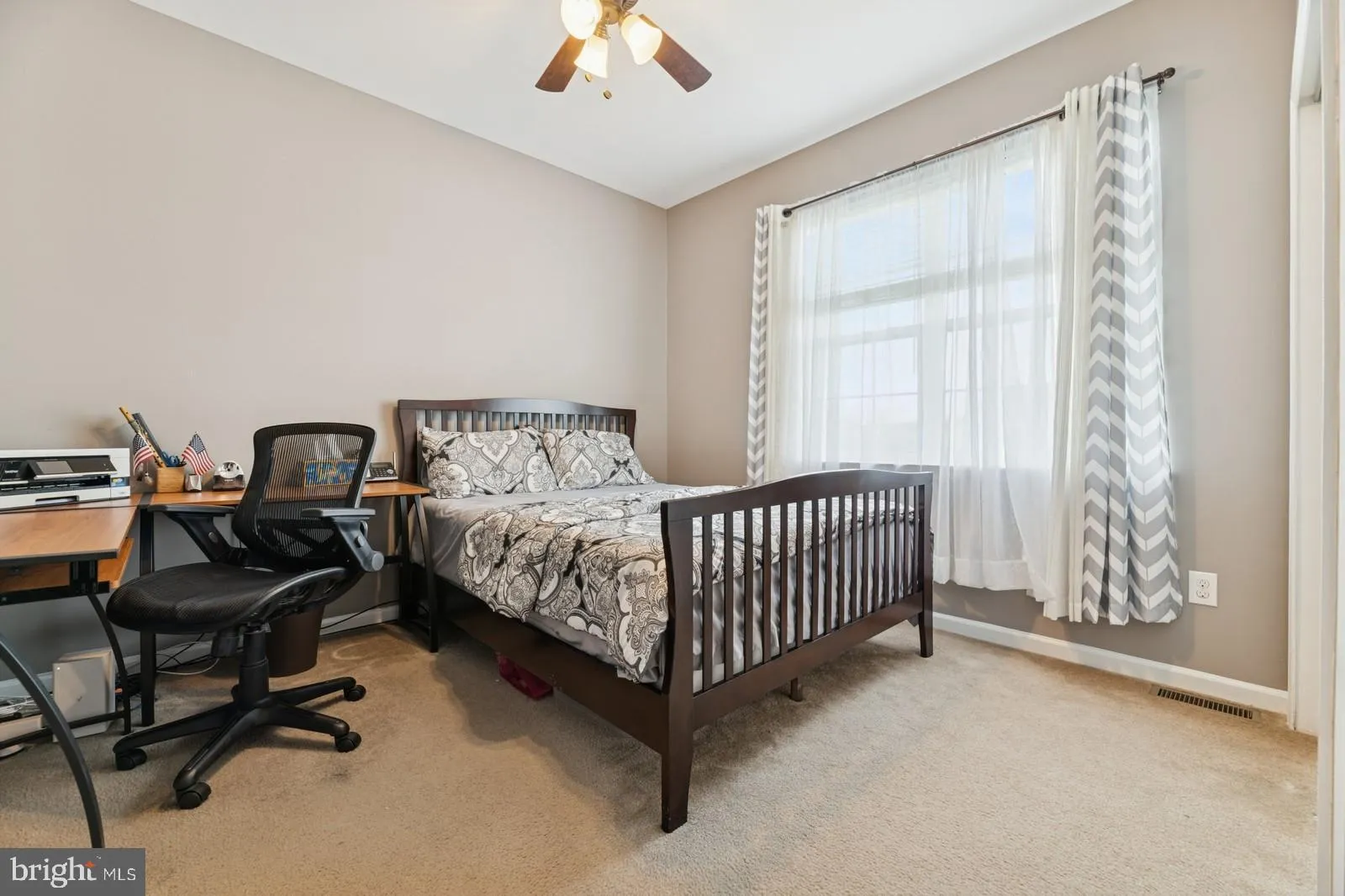 Bordentown, New Jersey 08505, United States, 5 Bedrooms Bedrooms, ,3 BathroomsBathrooms,Residential,Active,111000