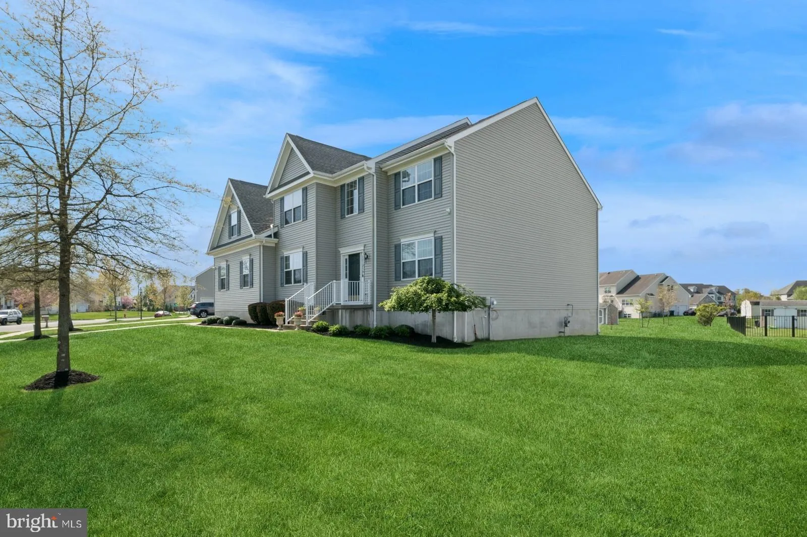 Bordentown, New Jersey 08505, United States, 5 Bedrooms Bedrooms, ,3 BathroomsBathrooms,Residential,Active,111000