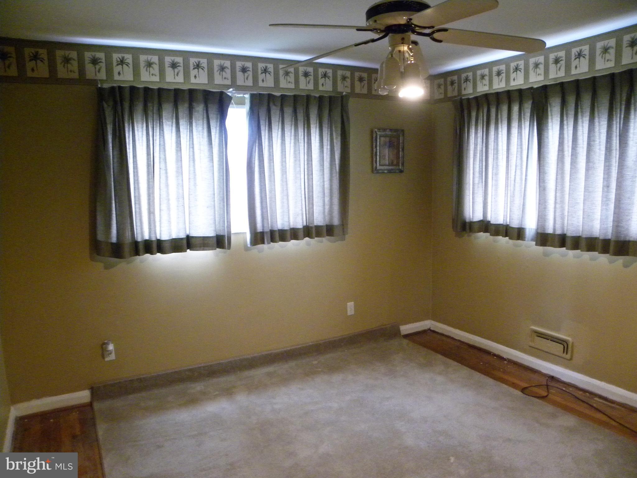 KINGS RIDGE - Residential