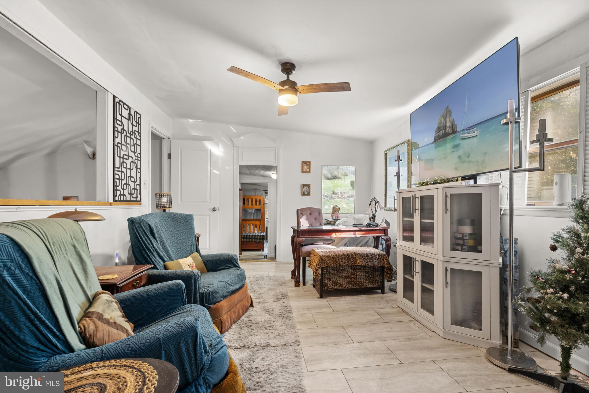 COLLINS POND ACRES - Residential