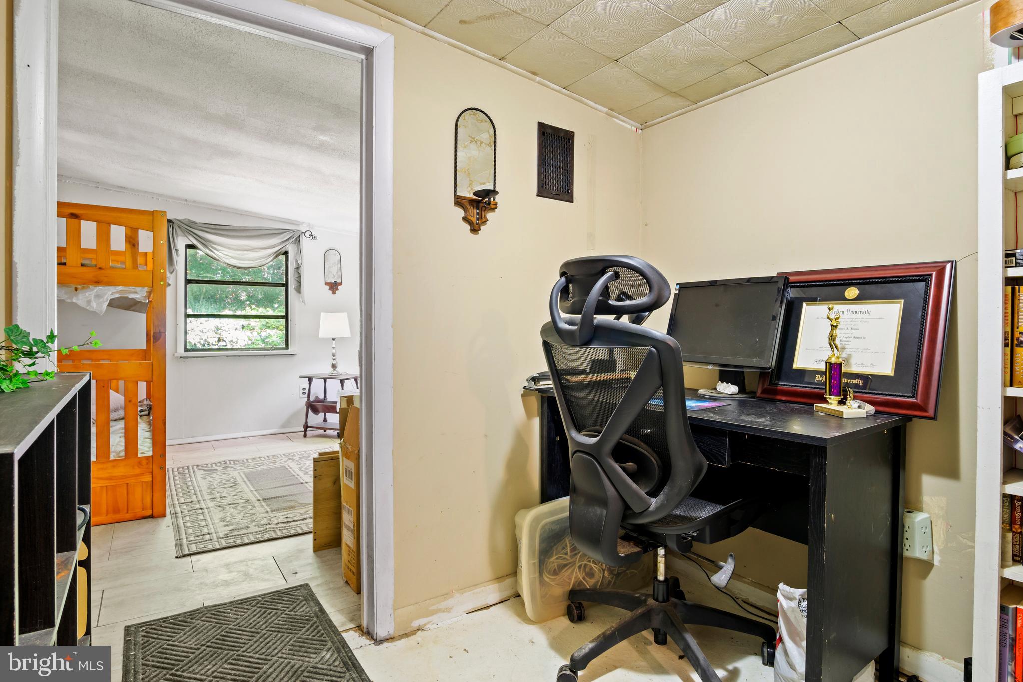 COLLINS POND ACRES - Residential