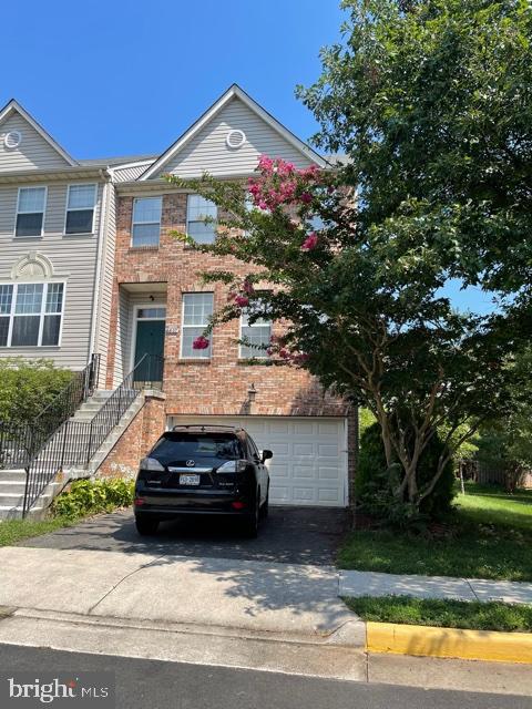 ISLAND CREEK - Residential Lease