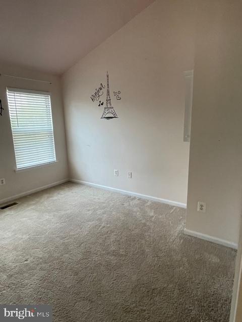 ISLAND CREEK - Residential Lease