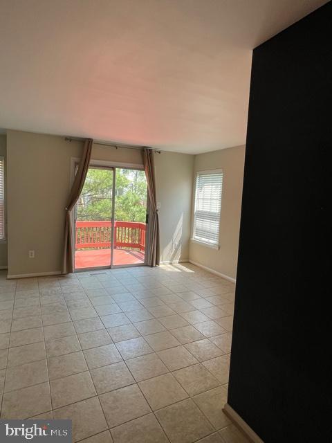 ISLAND CREEK - Residential Lease